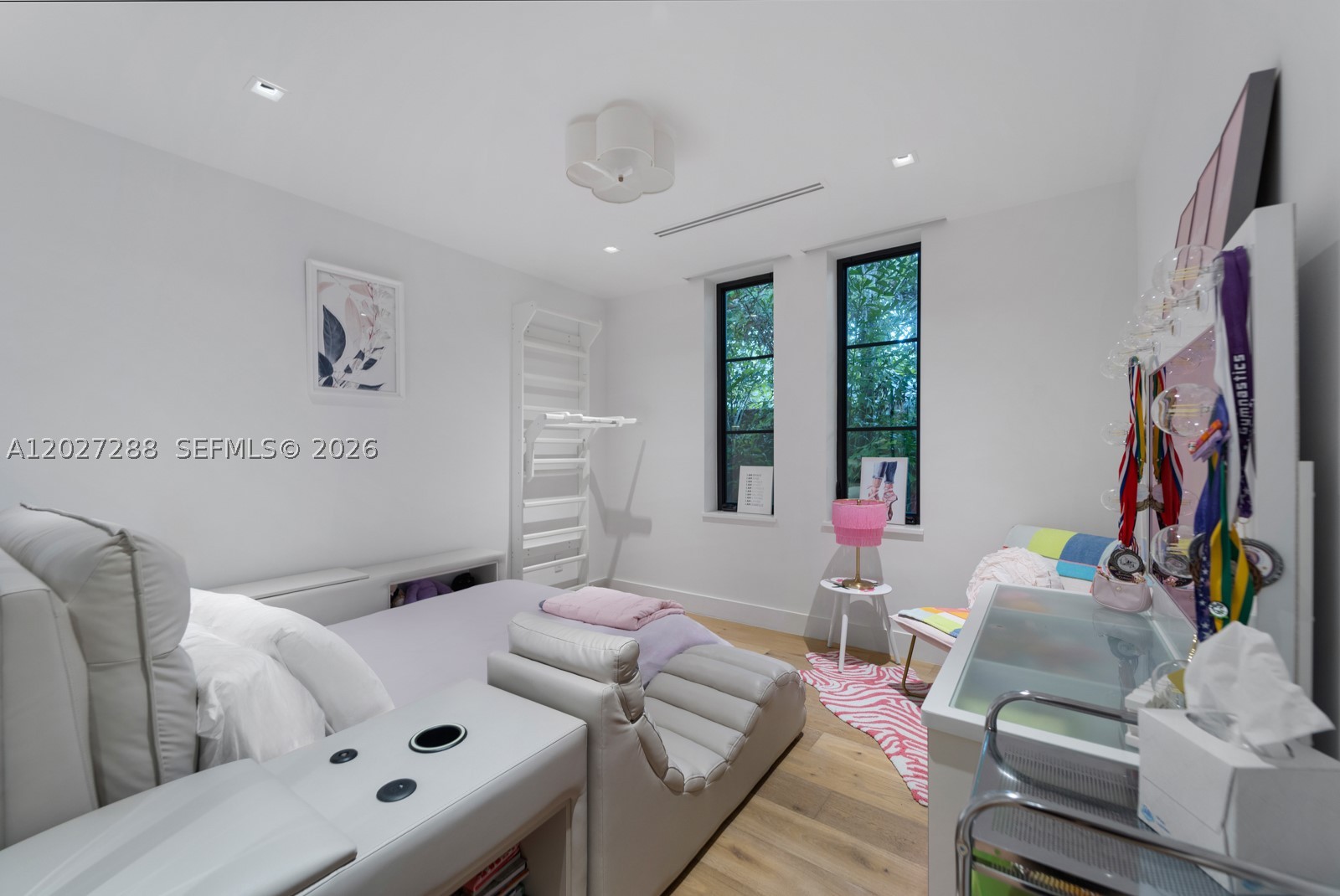 7101 SW 66th St, Miami FL 33143