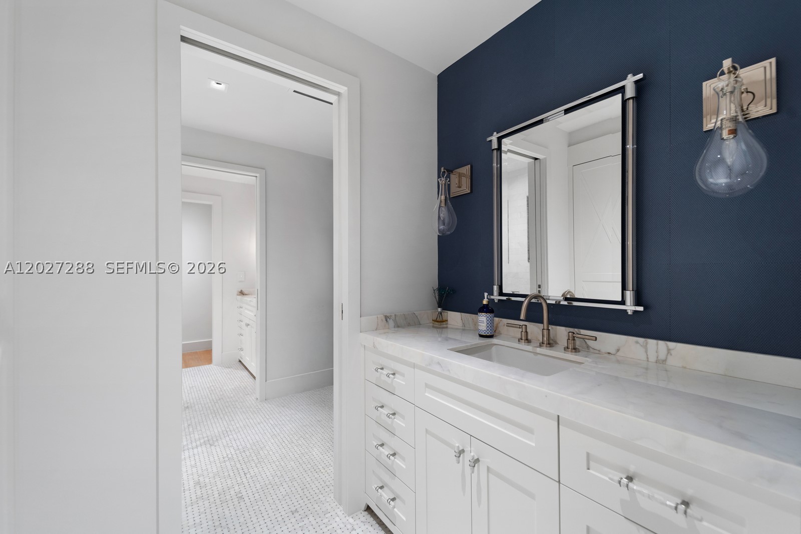 7101 SW 66th St, Miami FL 33143