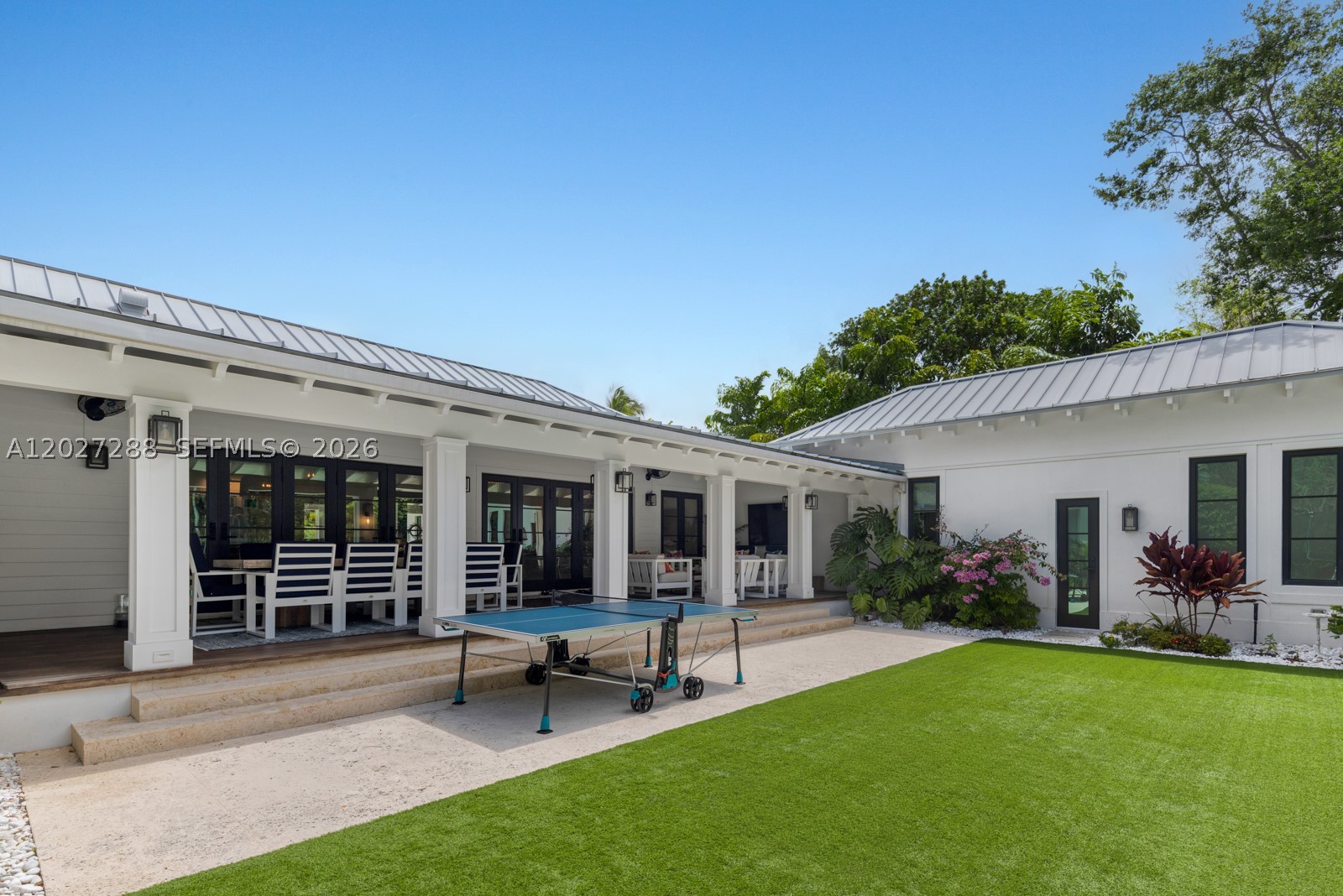 7101 SW 66th St, Miami FL 33143