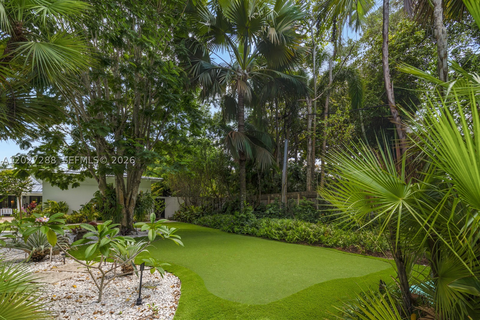 7101 SW 66th St, Miami FL 33143