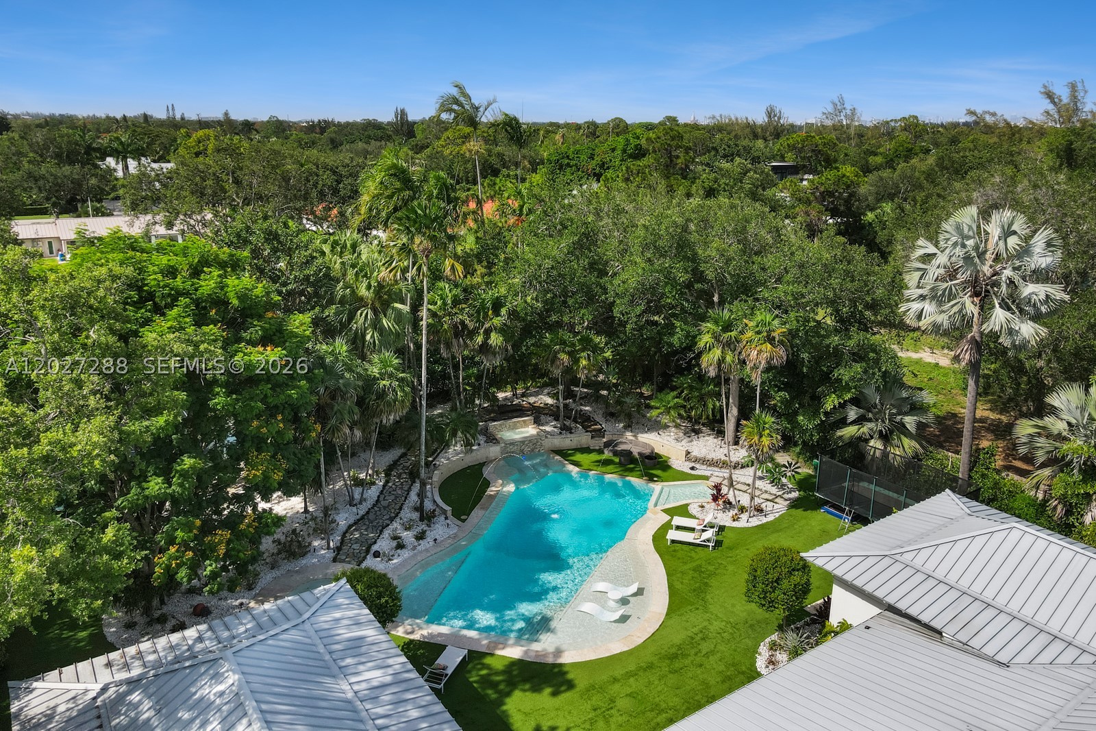 7101 SW 66th St, Miami FL 33143