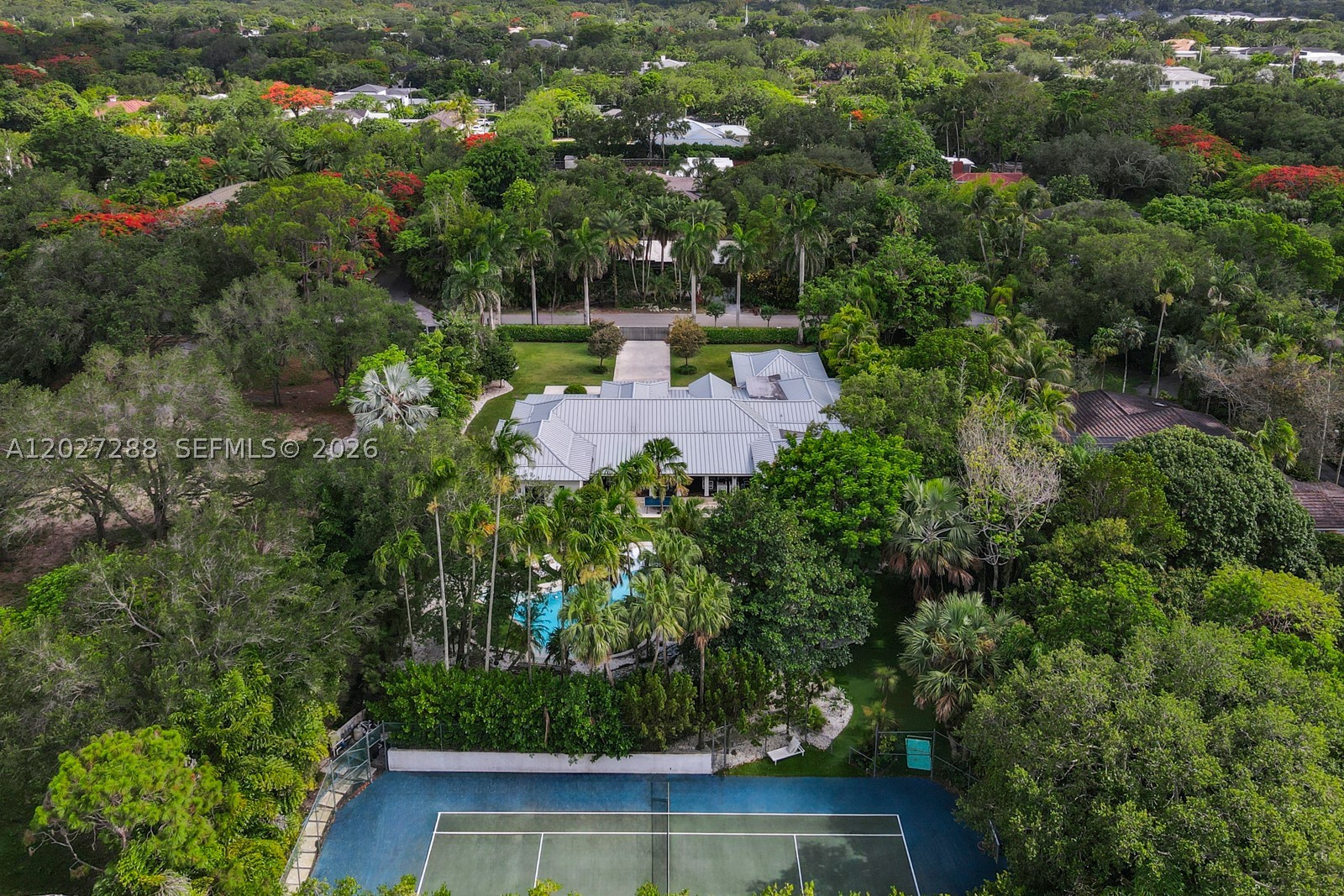 7101 SW 66th St, Miami FL 33143