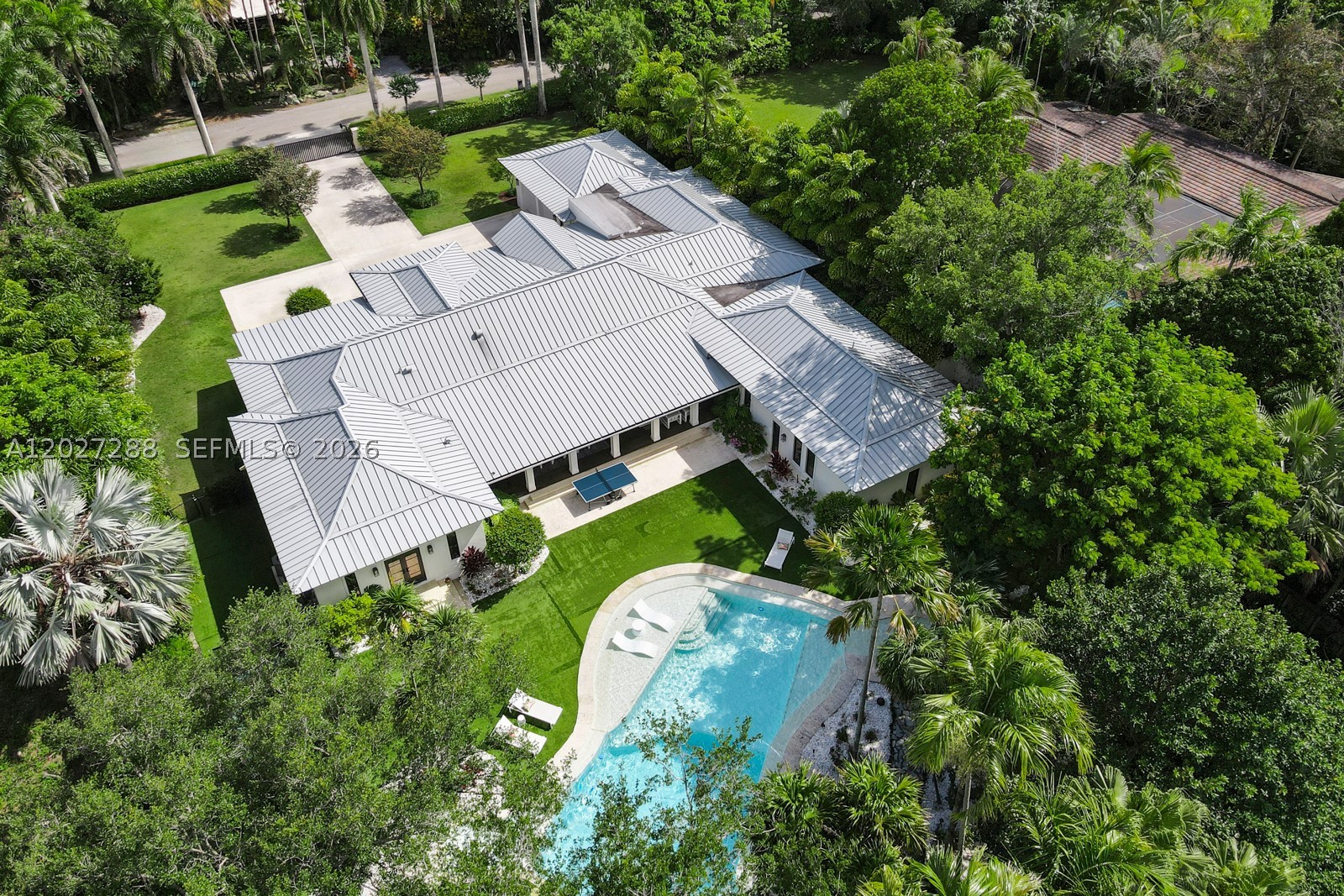 7101 SW 66th St, Miami FL 33143