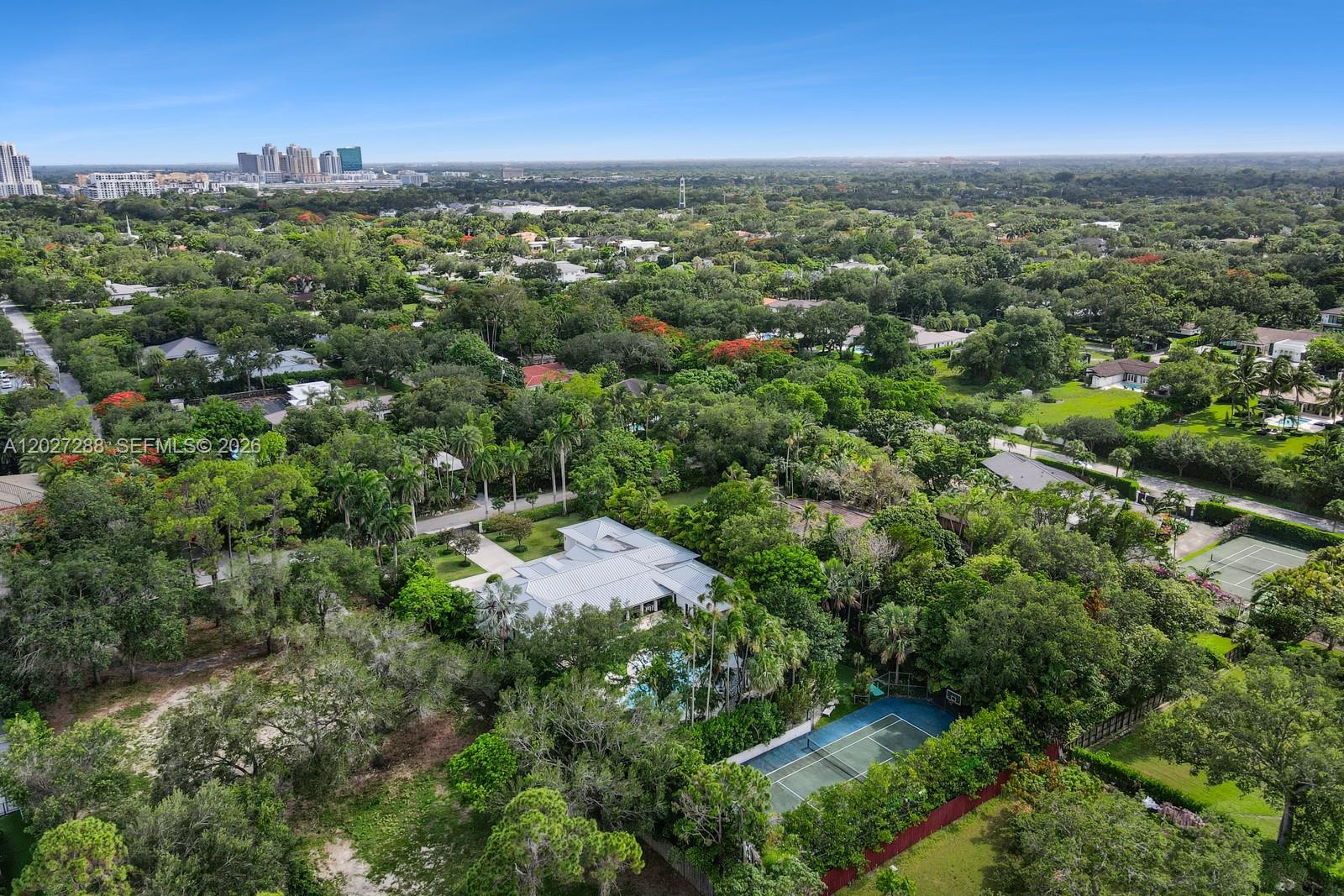 7101 SW 66th St, Miami FL 33143
