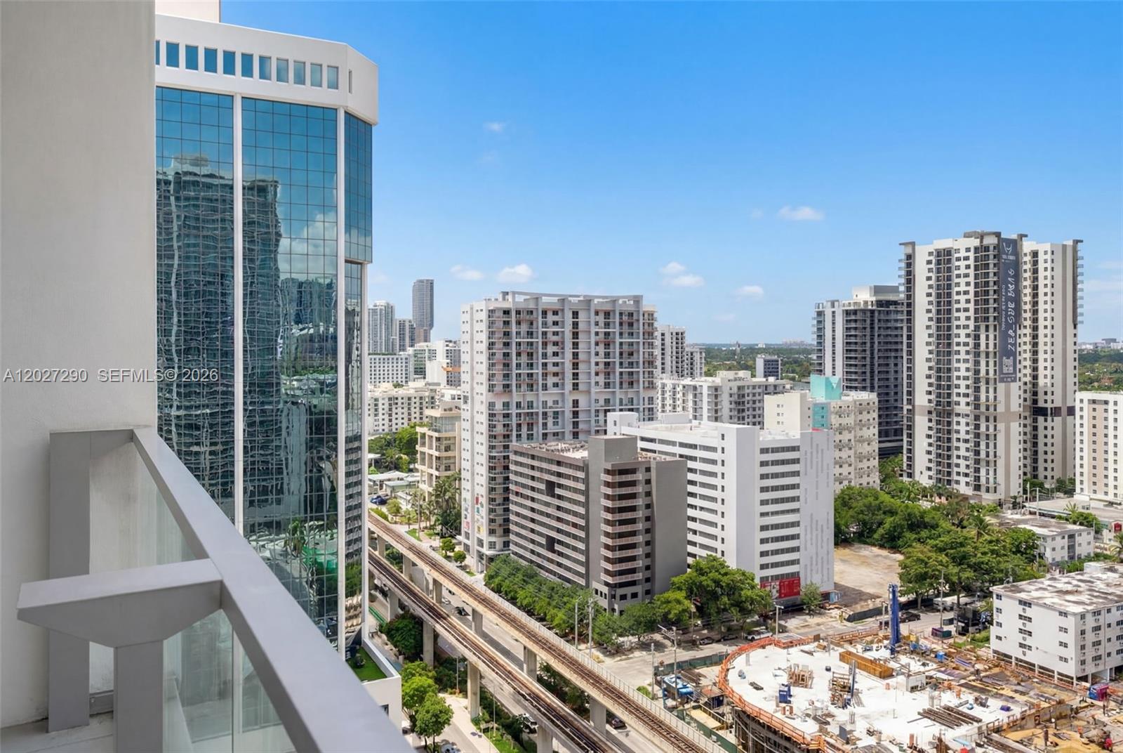 88 SW 7th St #2408, Miami FL 33130