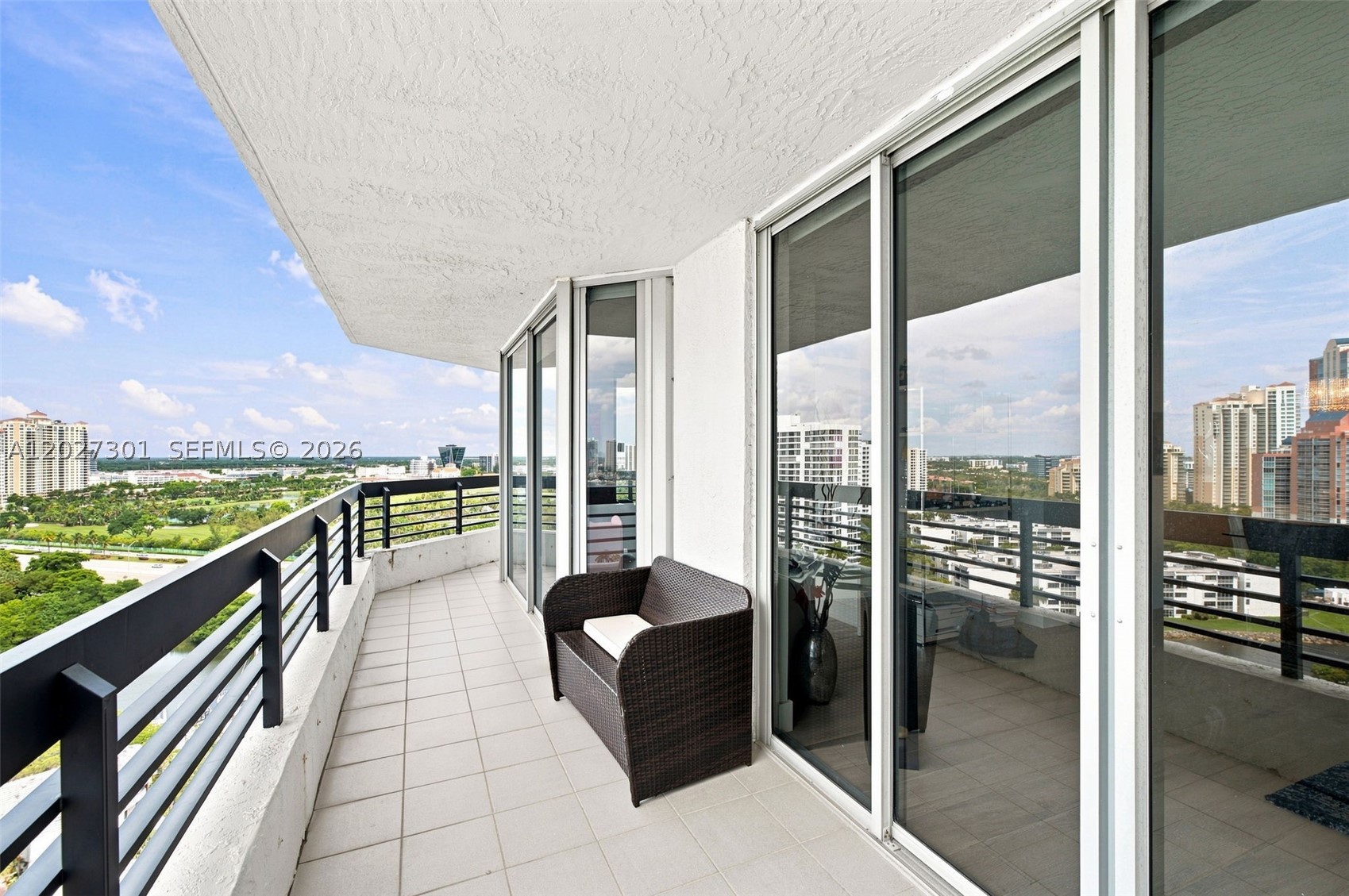 3500 Mystic Pointe Dr #2003, Aventura FL 33180