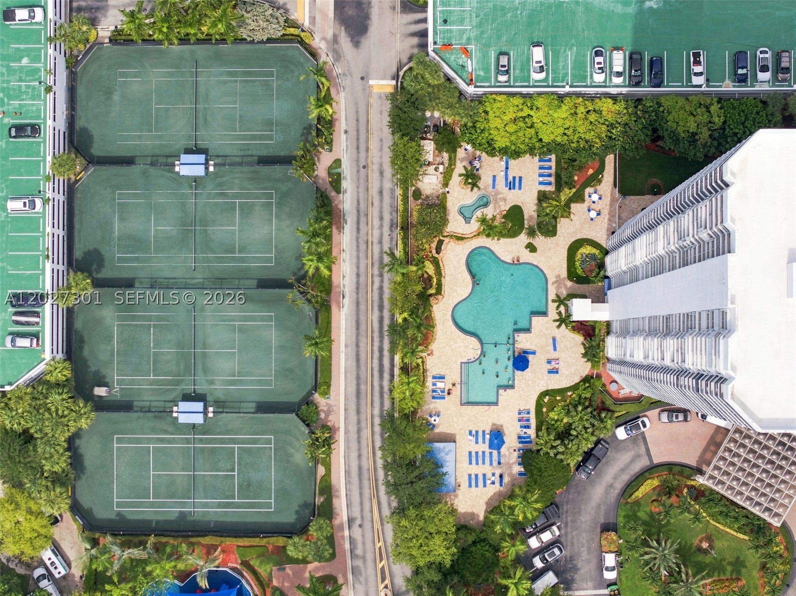 3500 Mystic Pointe Dr #2003, Aventura FL 33180