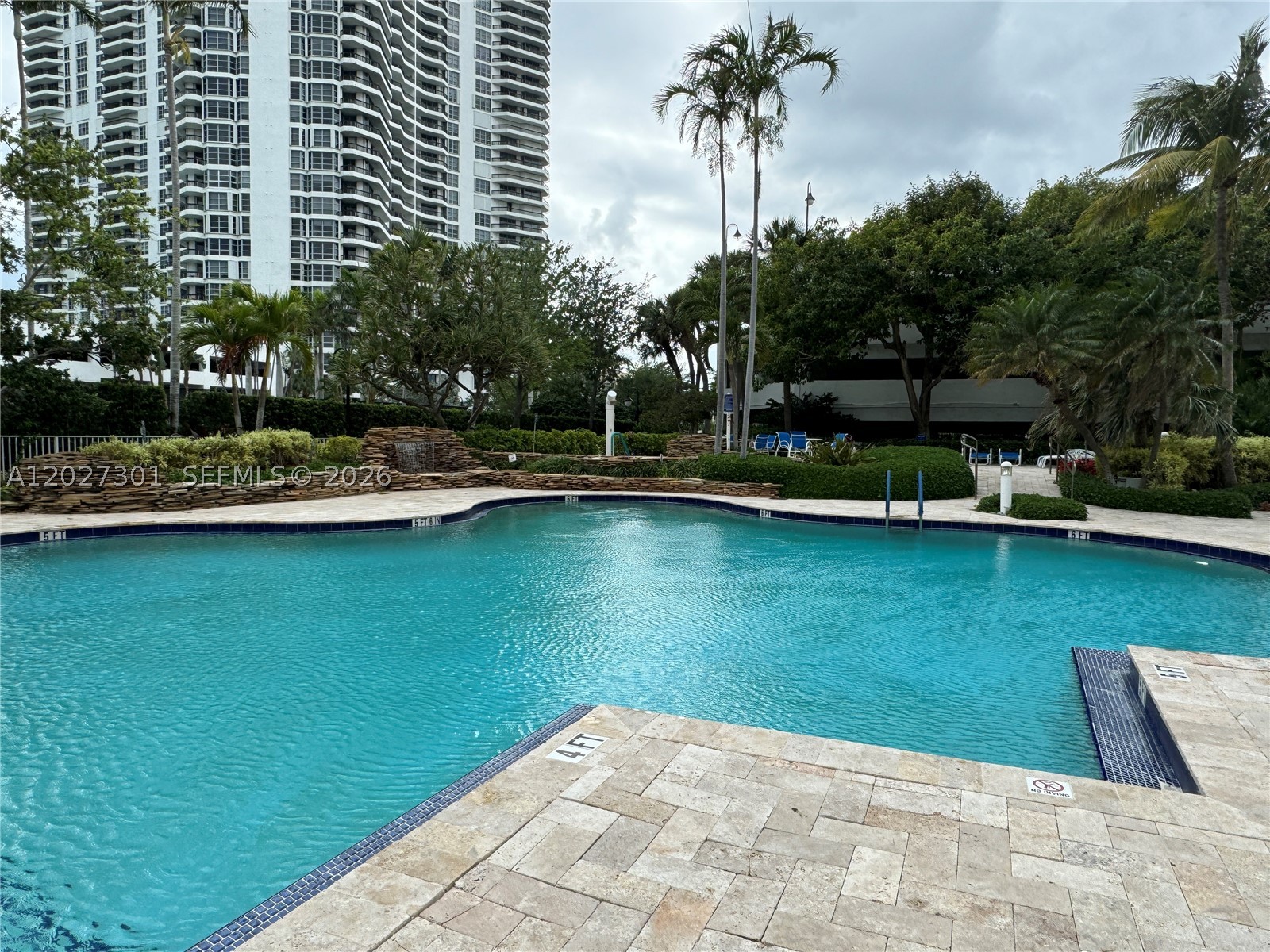 3500 Mystic Pointe Dr #2003, Aventura FL 33180