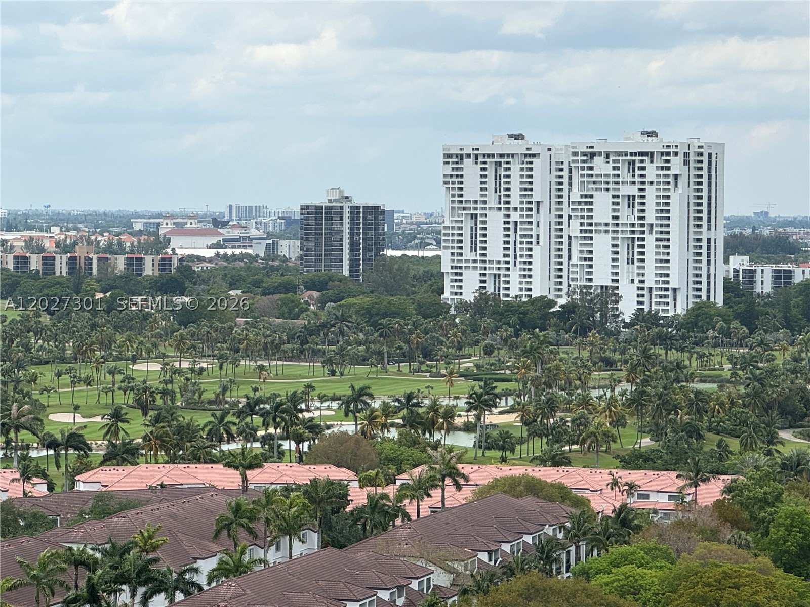 3500 Mystic Pointe Dr #2003, Aventura FL 33180
