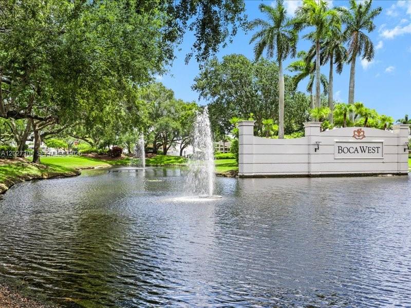 7362 Woodmont Ct, Boca Raton FL 33434