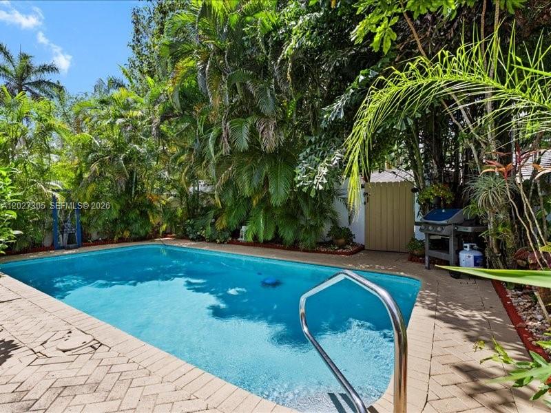 7362 Woodmont Ct, Boca Raton FL 33434