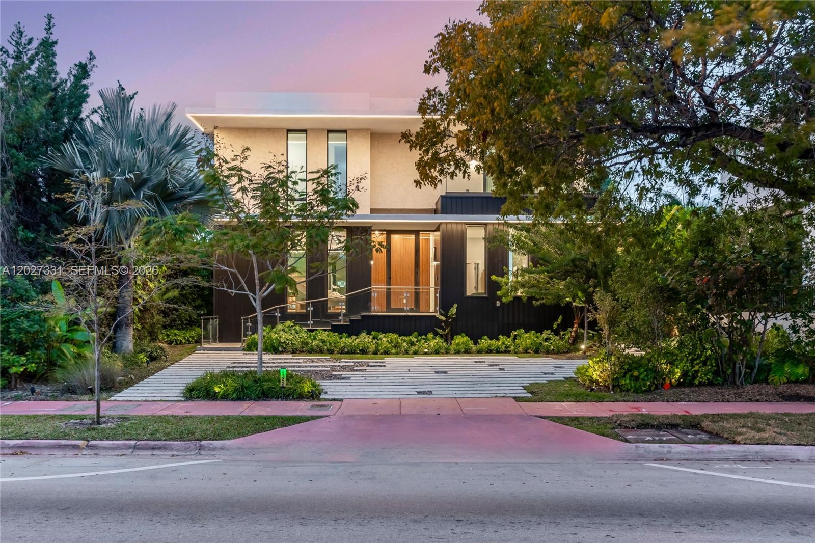 4354 Alton Rd, Miami Beach FL 33140