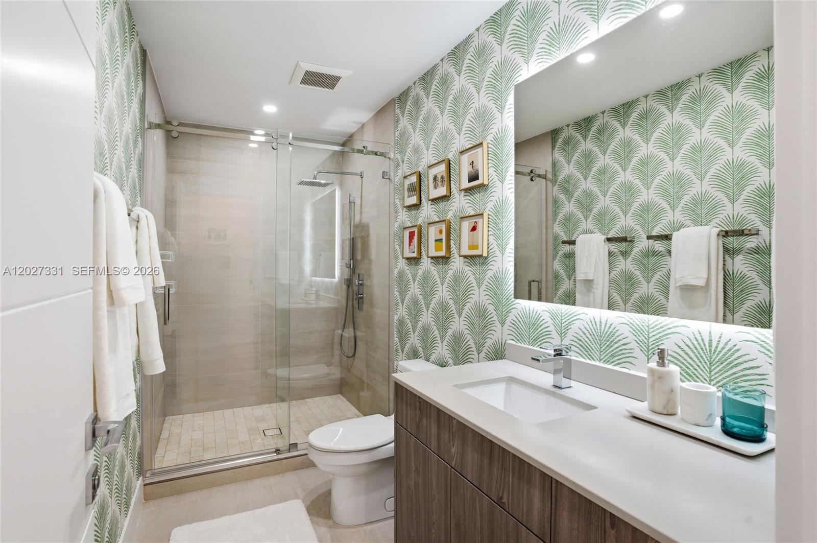 4354 Alton Rd, Miami Beach FL 33140