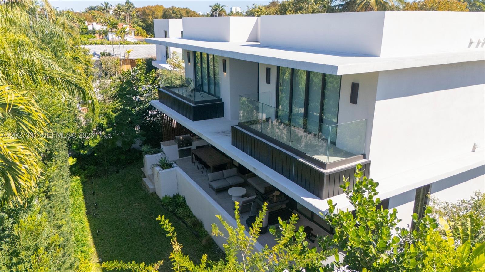 4354 Alton Rd, Miami Beach FL 33140