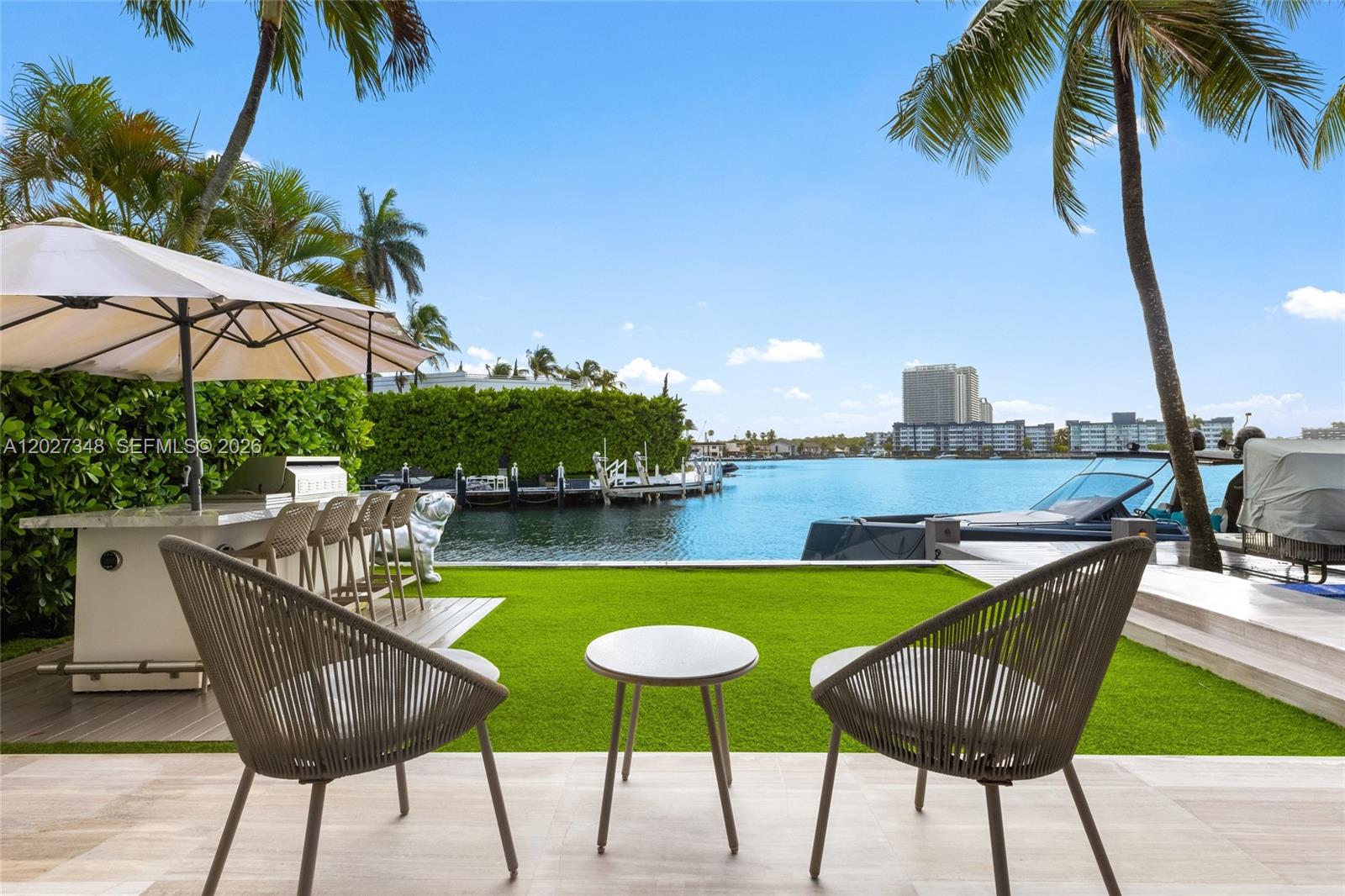 16470 NE 30th Ave, North Miami Beach FL 33160