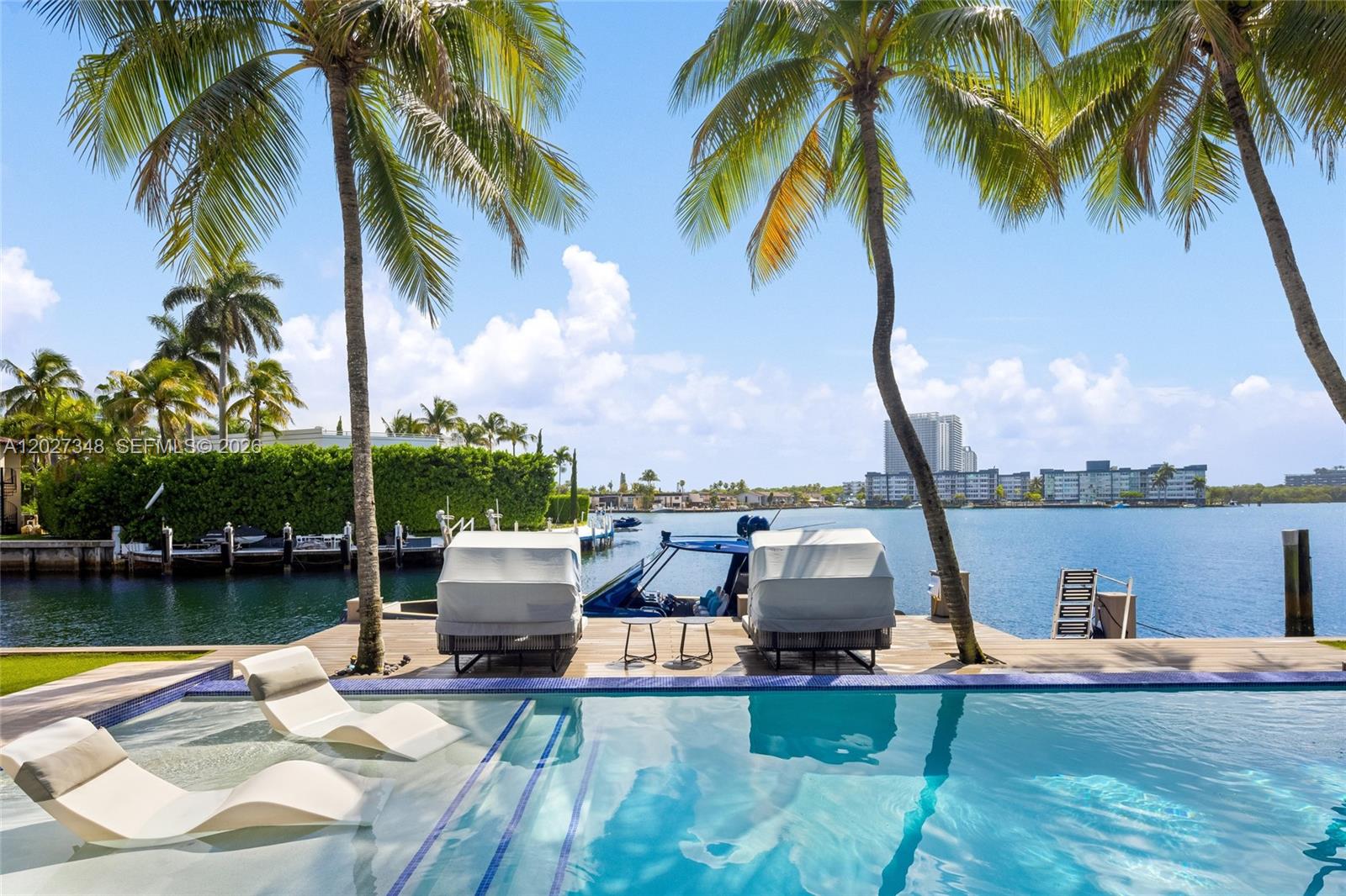 16470 NE 30th Ave, North Miami Beach FL 33160