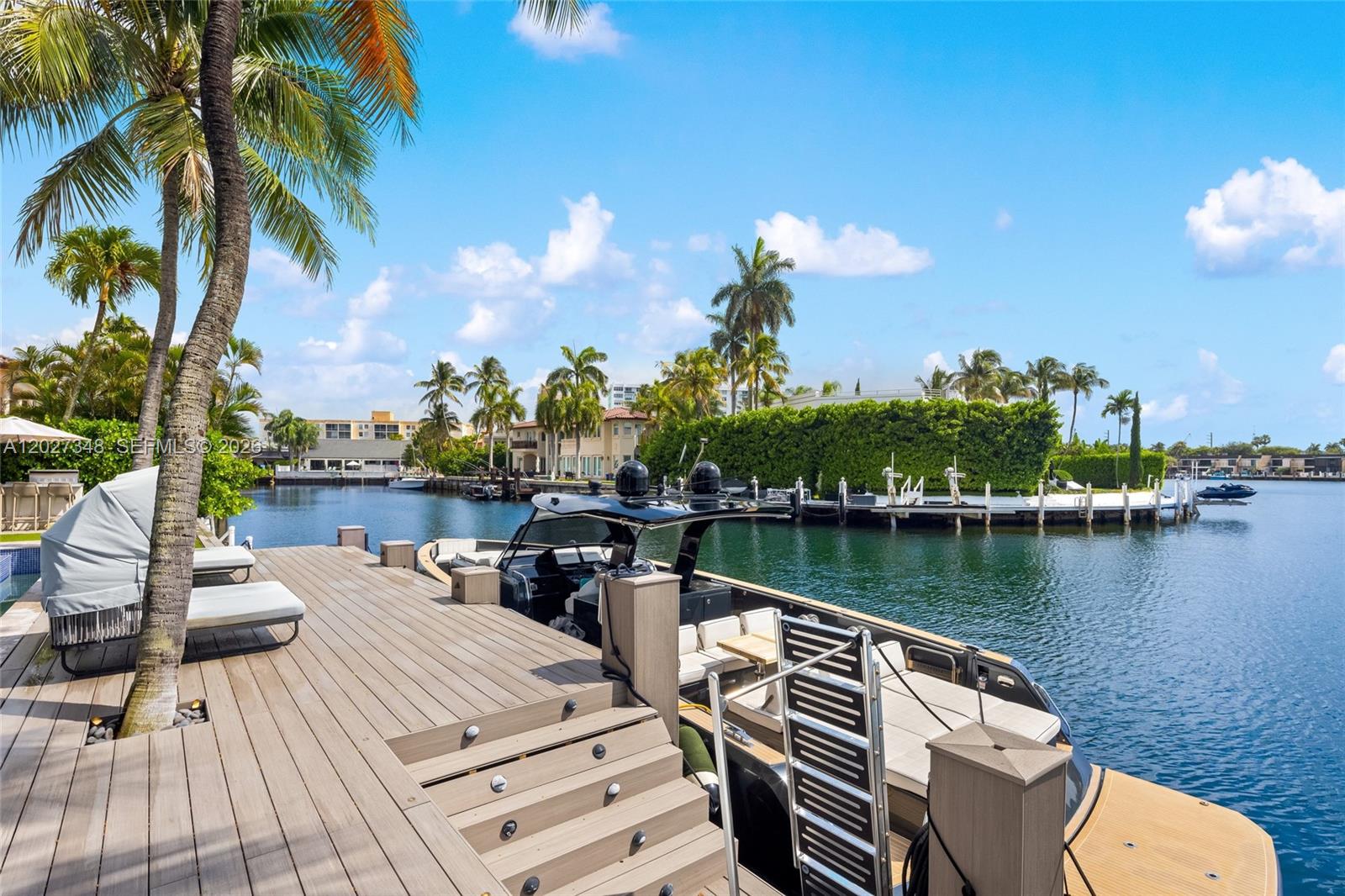 16470 NE 30th Ave, North Miami Beach FL 33160