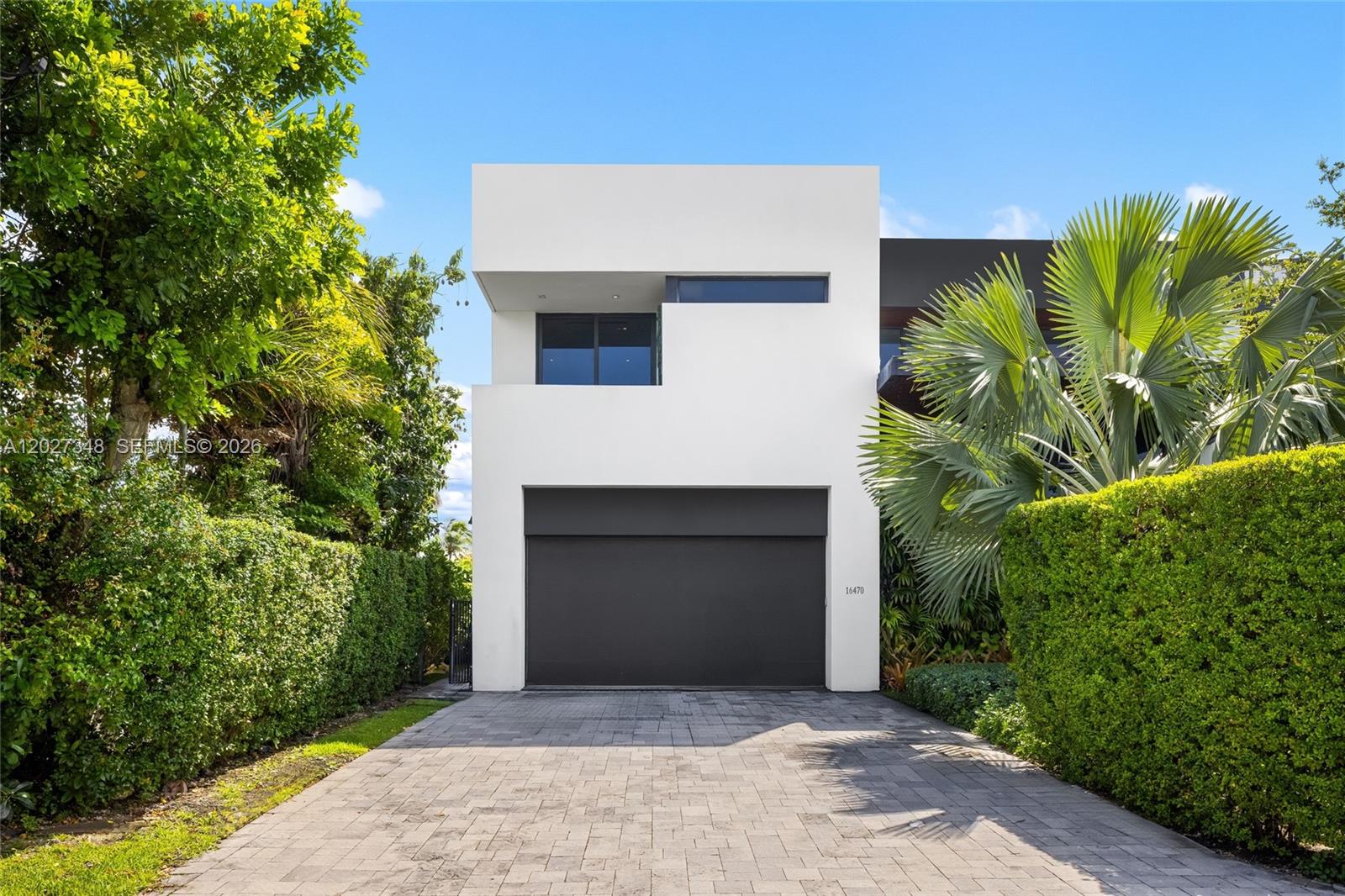 16470 NE 30th Ave, North Miami Beach FL 33160