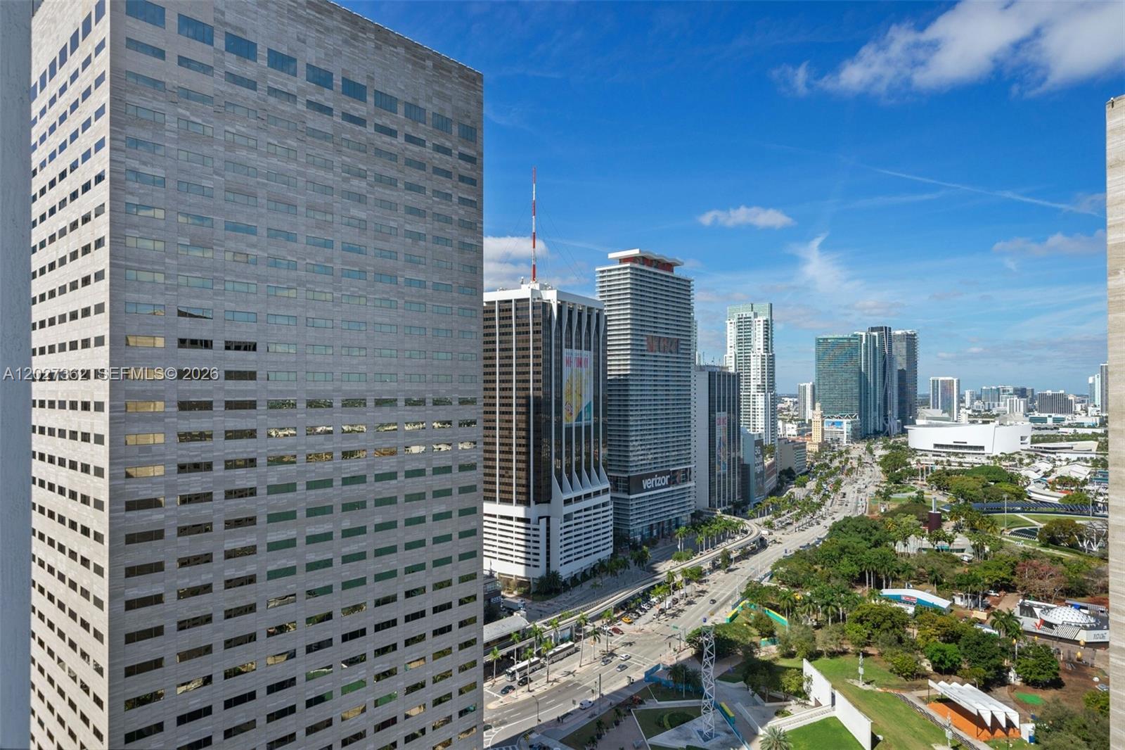 335 S Biscayne Blvd #2402, Miami FL 33131