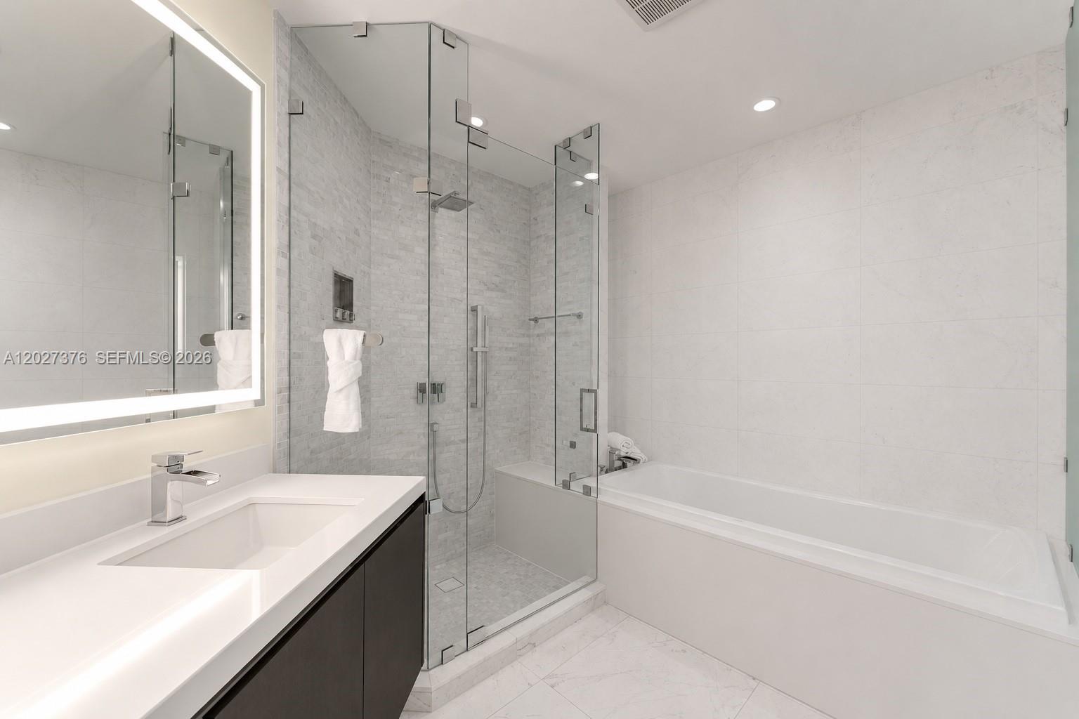 851 NE 1st Ave #2308, Miami FL 33132