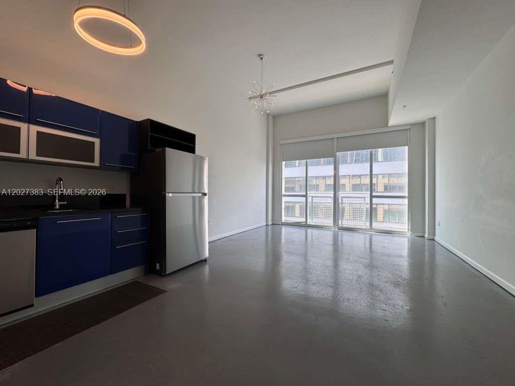 253 NE 2nd St #324, Miami FL 33132