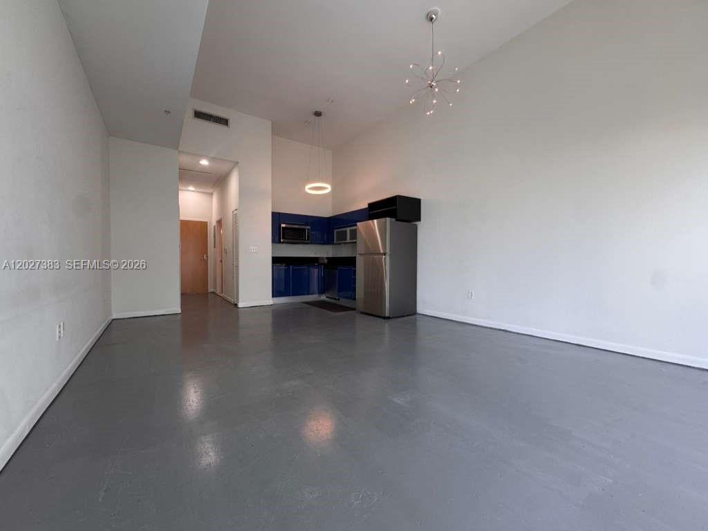 253 NE 2nd St #324, Miami FL 33132