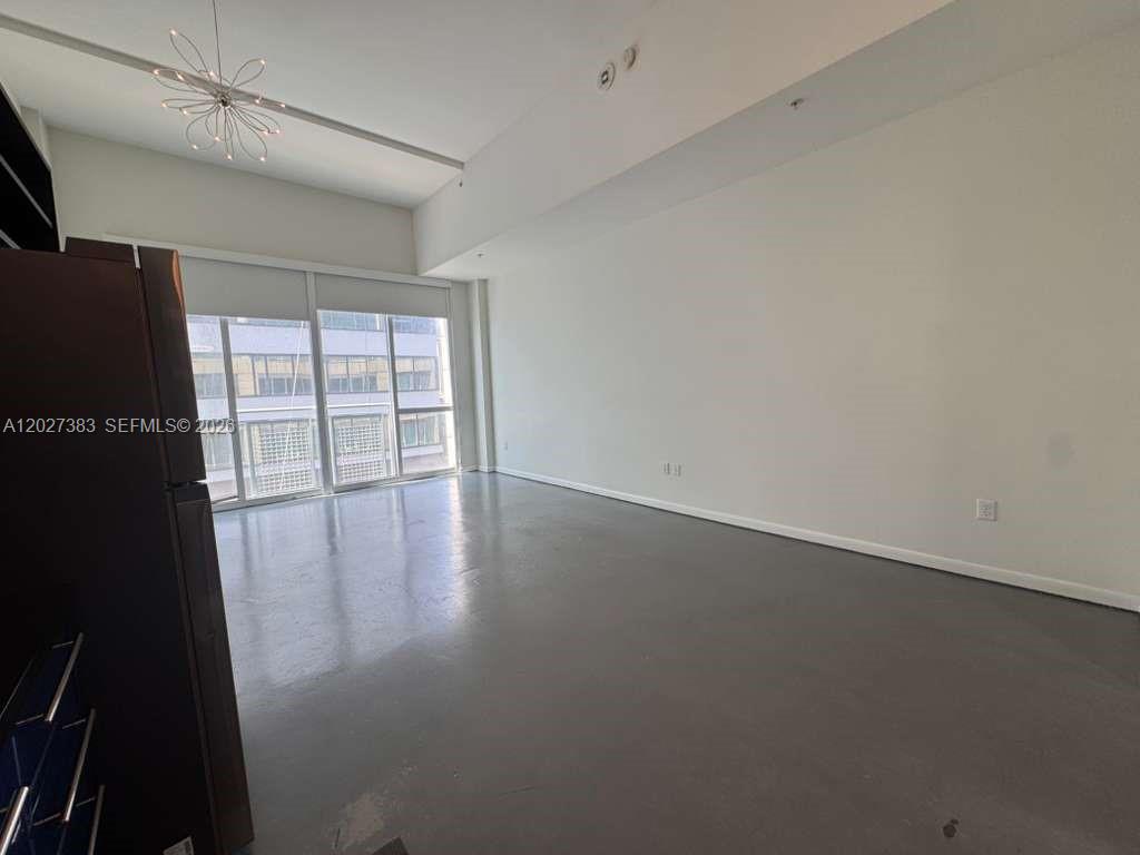 253 NE 2nd St #324, Miami FL 33132