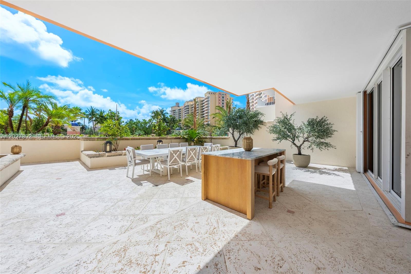 785 Crandon Blvd #205/305, Key Biscayne FL 33149