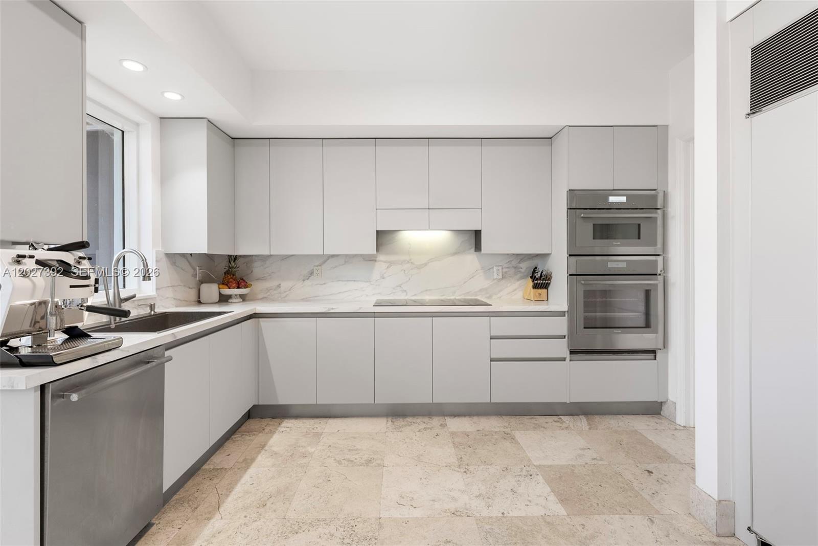 785 Crandon Blvd #205/305, Key Biscayne FL 33149