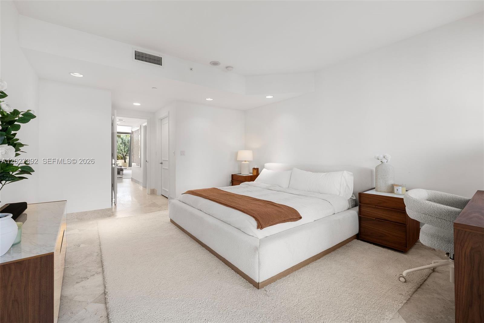 785 Crandon Blvd #205/305, Key Biscayne FL 33149