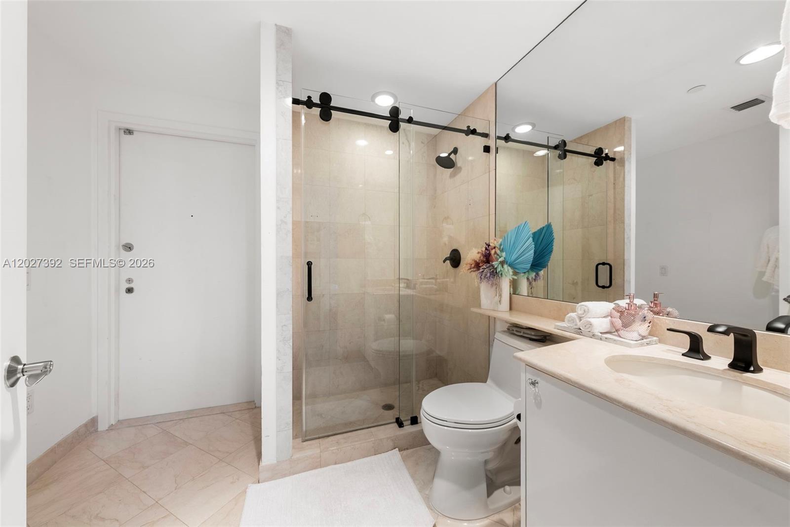 785 Crandon Blvd #205/305, Key Biscayne FL 33149