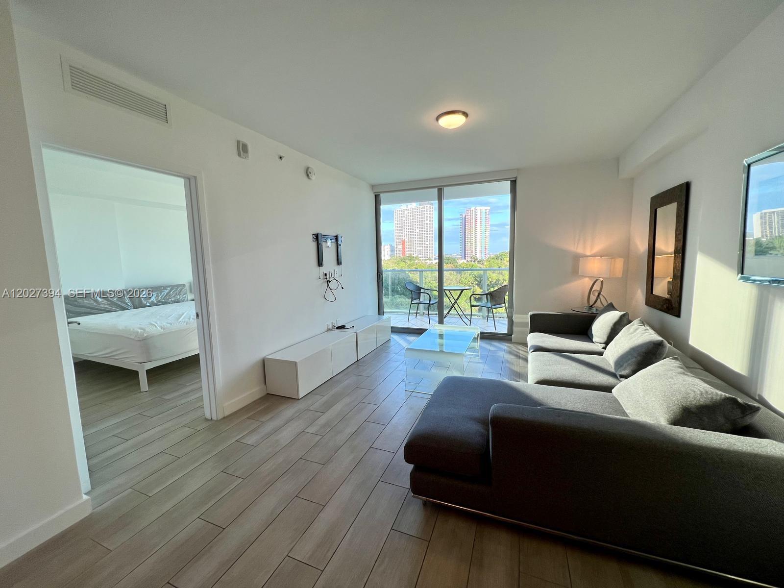 1600 SW 1 Ave #705, Miami FL 33129