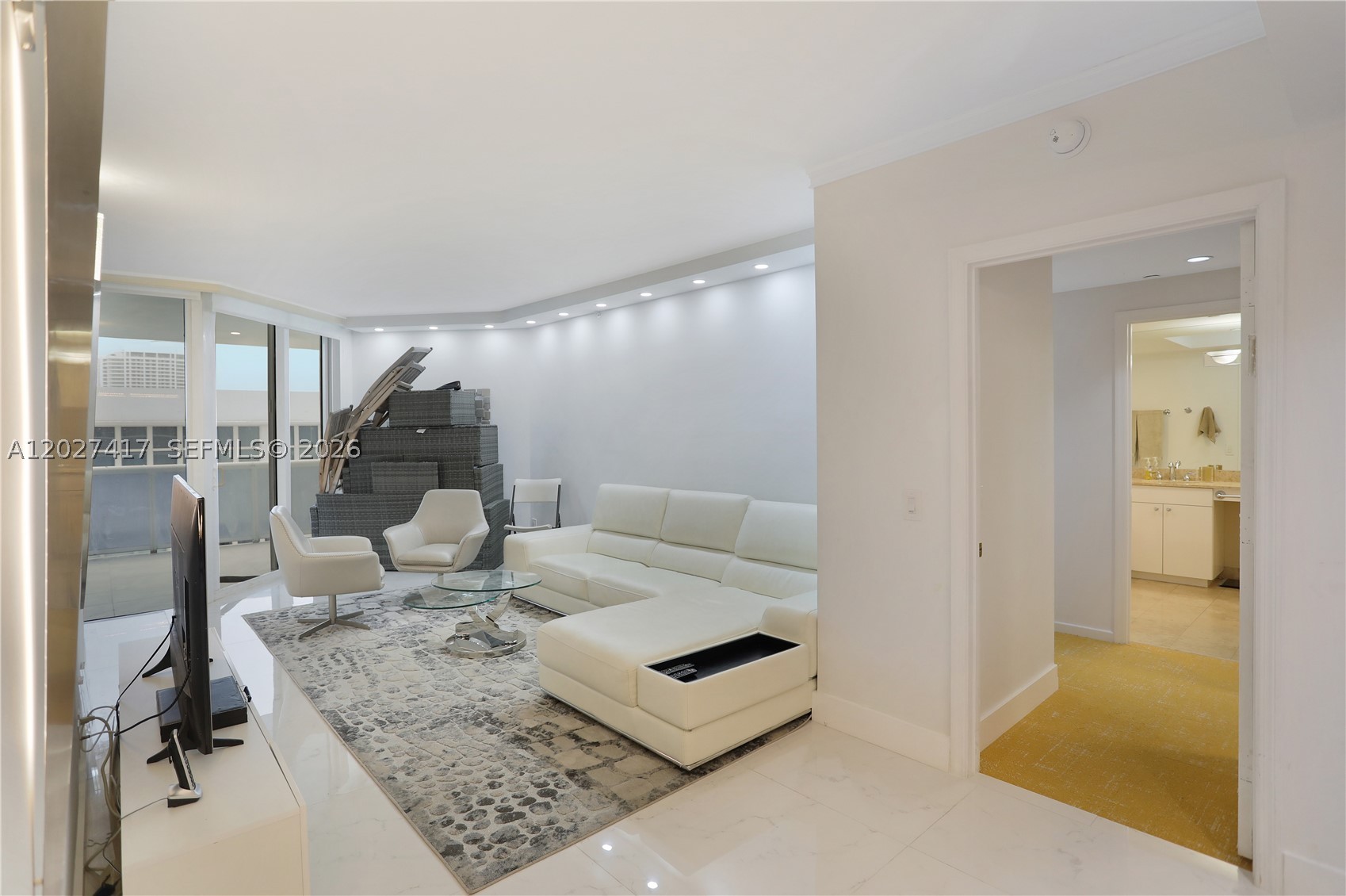 4775 COLLINS AV #1804, Miami Beach FL 33140