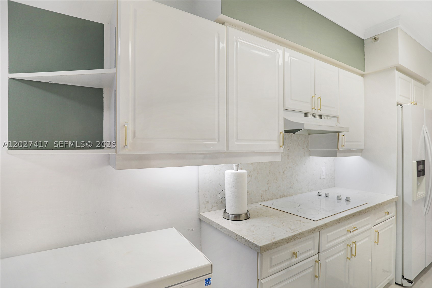 4775 COLLINS AV #1804, Miami Beach FL 33140