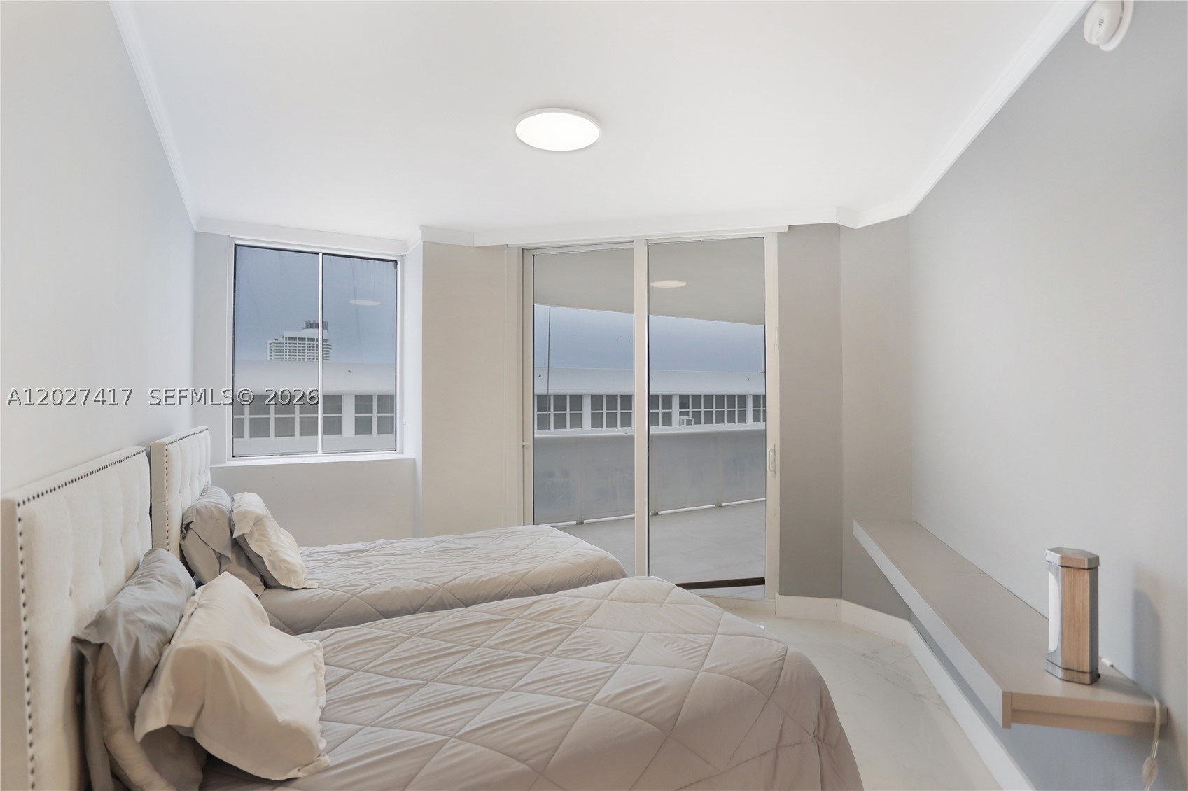 4775 COLLINS AV #1804, Miami Beach FL 33140