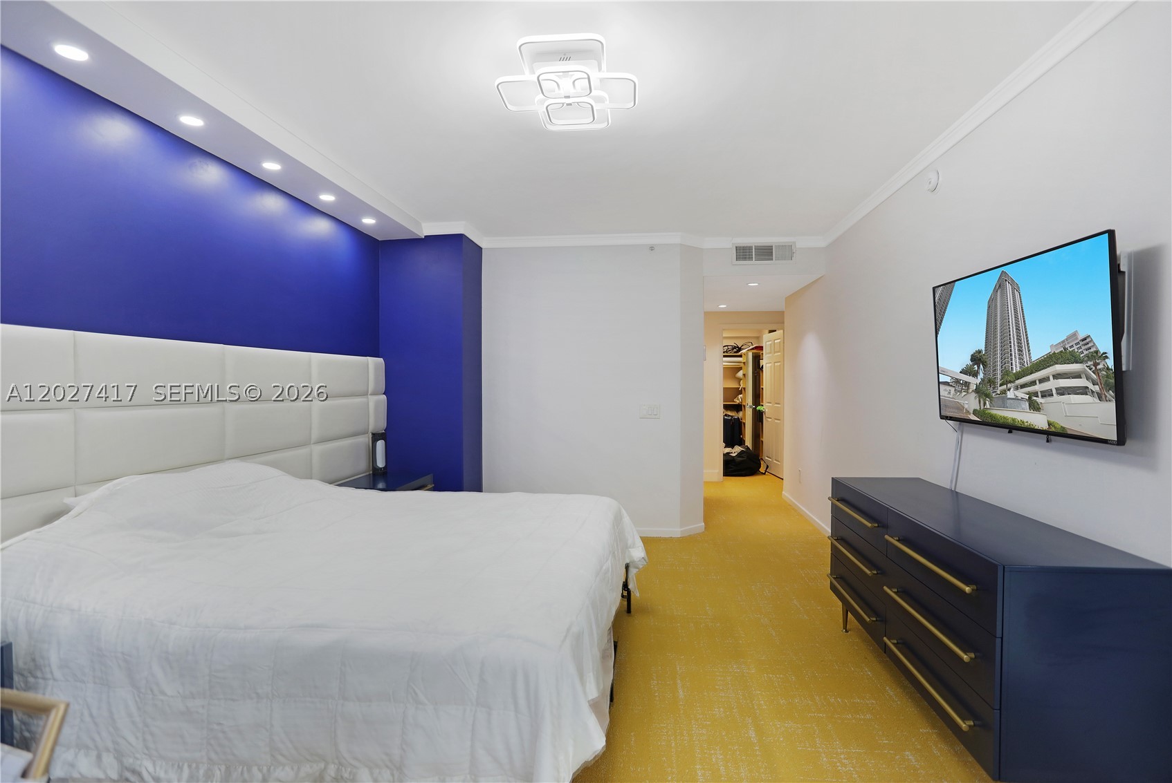 4775 COLLINS AV #1804, Miami Beach FL 33140