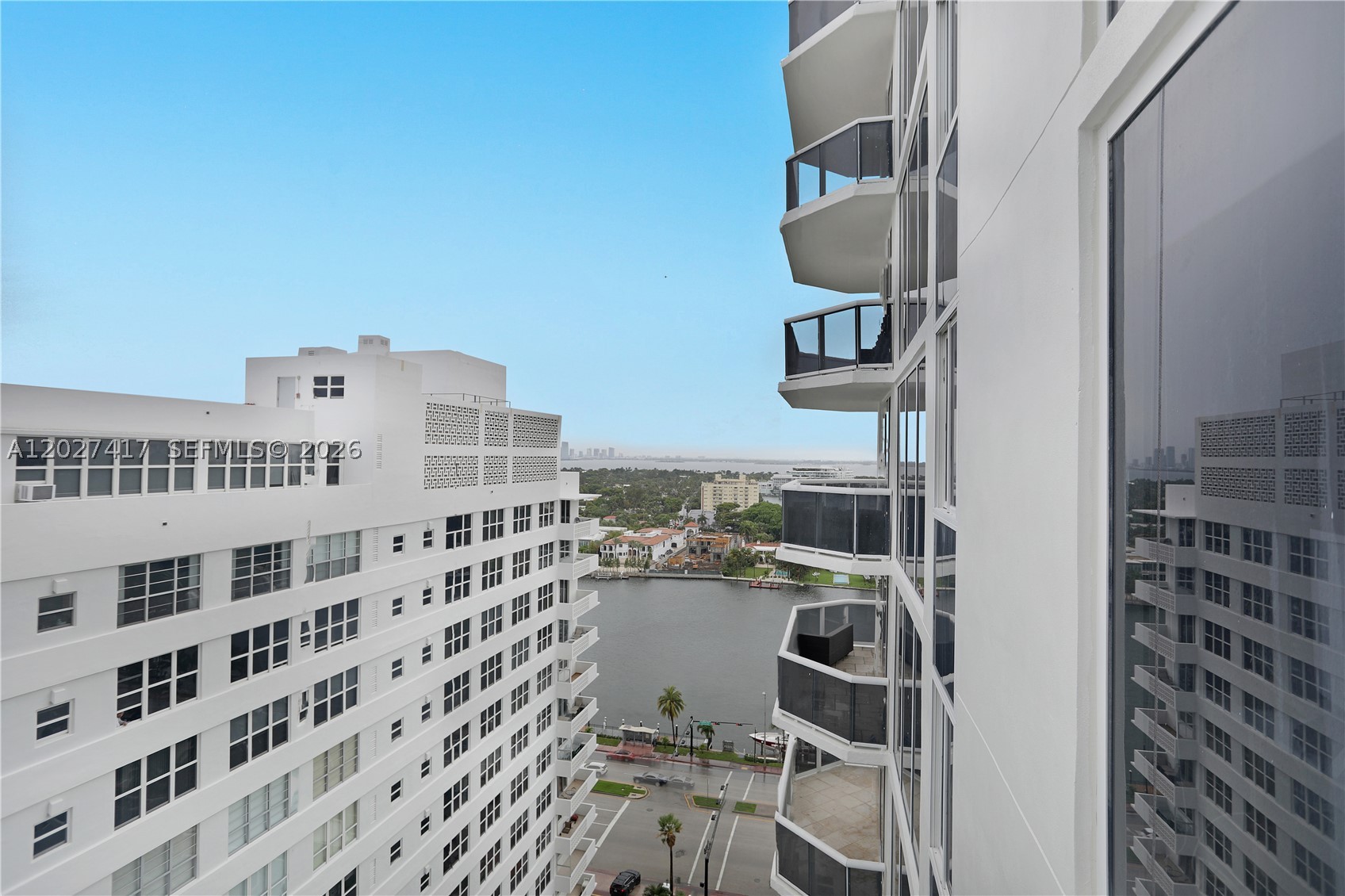4775 COLLINS AV #1804, Miami Beach FL 33140