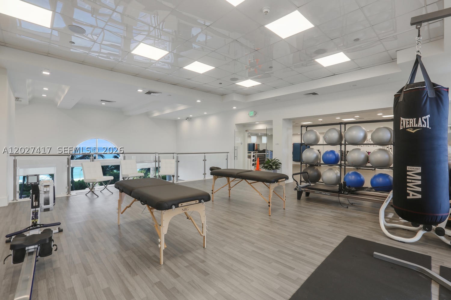4775 COLLINS AV #1804, Miami Beach FL 33140