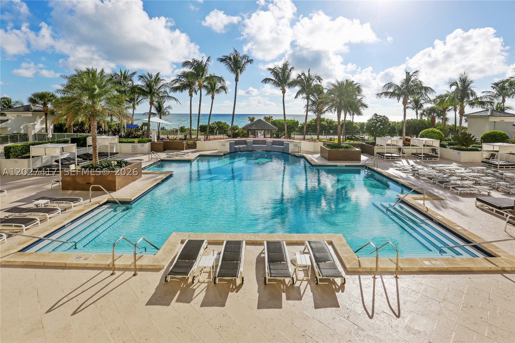 4775 COLLINS AV #1804, Miami Beach FL 33140