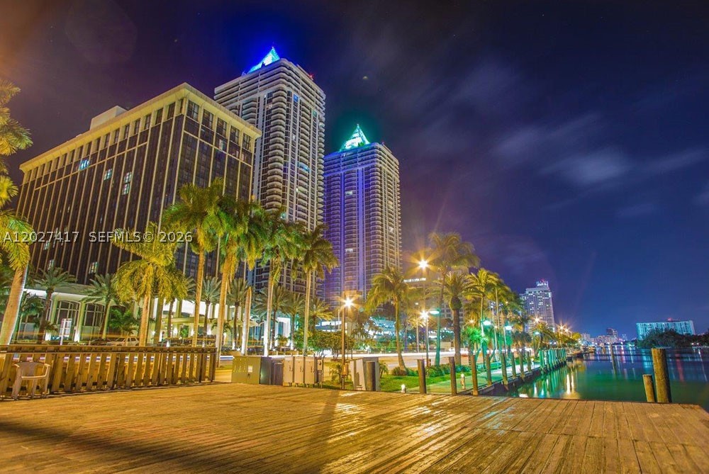 4775 COLLINS AV #1804, Miami Beach FL 33140