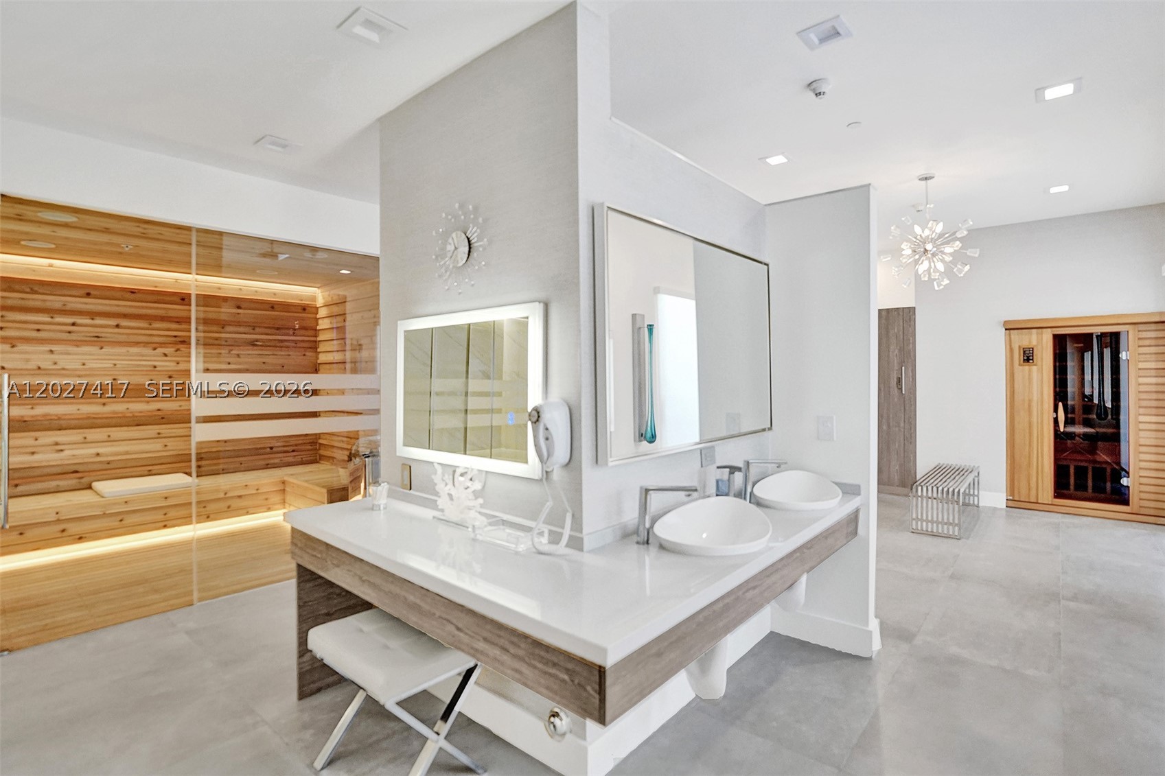 4775 COLLINS AV #1804, Miami Beach FL 33140