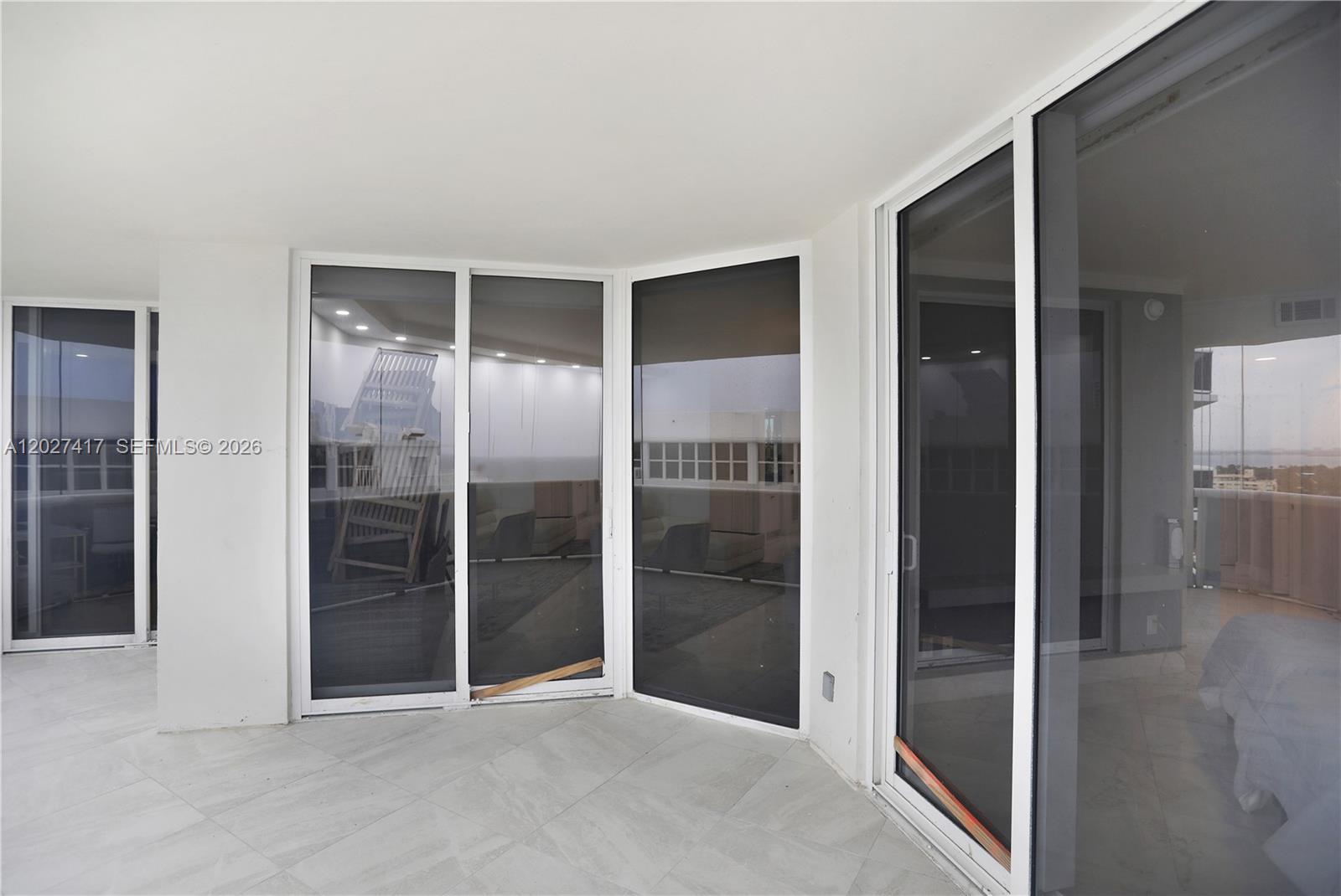 4775 COLLINS AV #1804, Miami Beach FL 33140