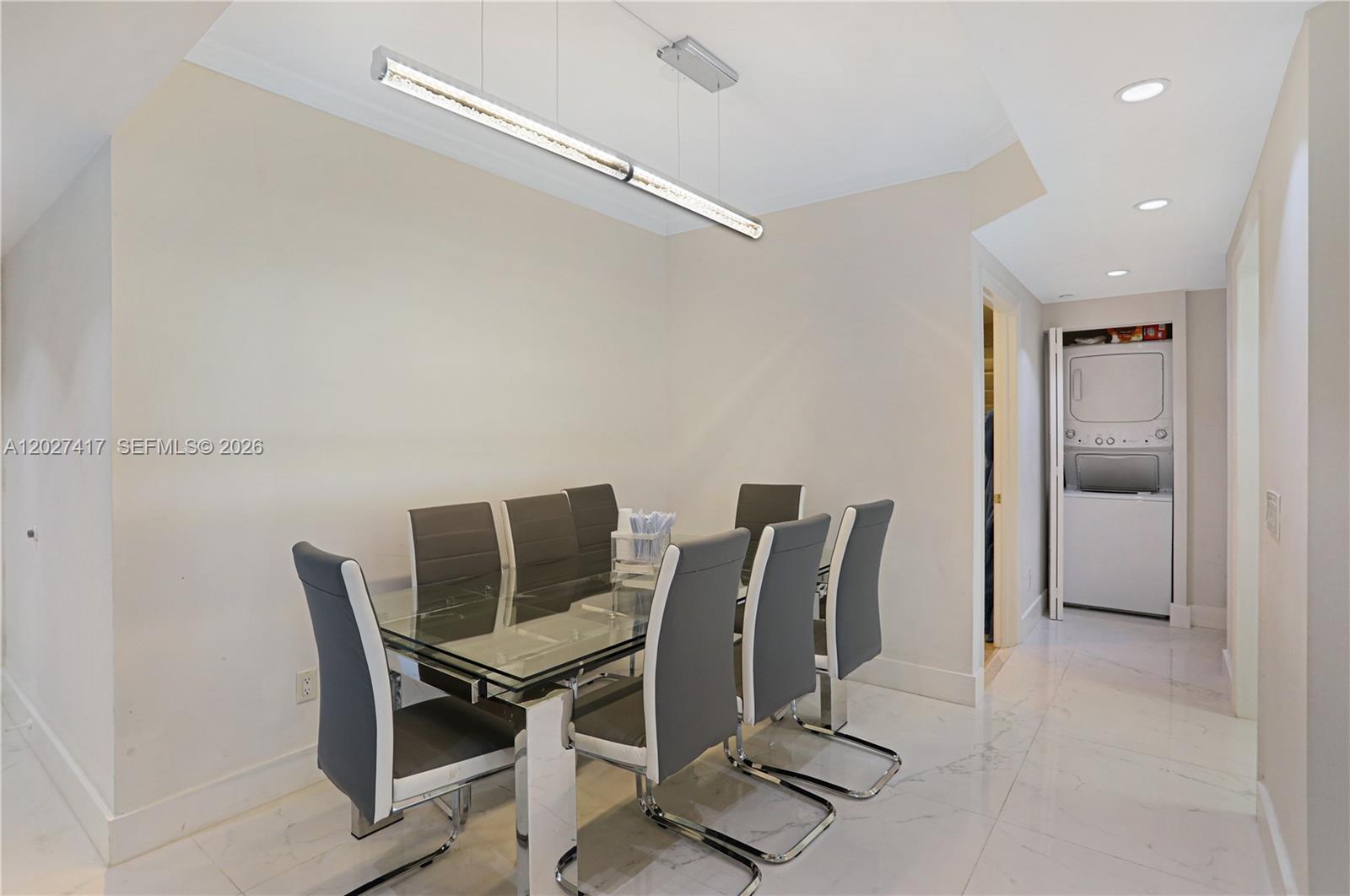 4775 COLLINS AV #1804, Miami Beach FL 33140