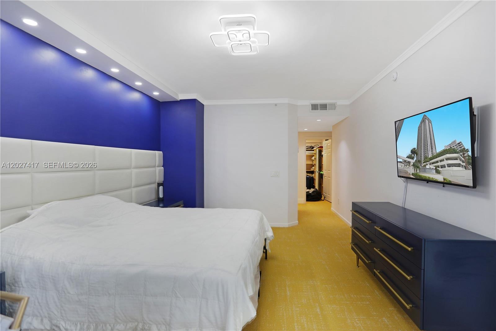 4775 COLLINS AV #1804, Miami Beach FL 33140