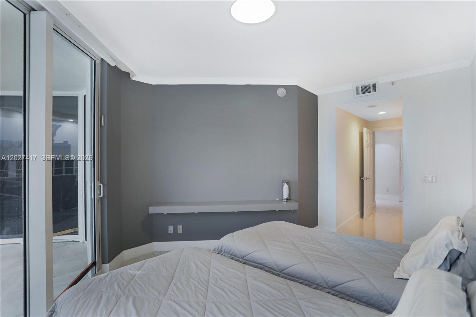 4775 COLLINS AV #1804, Miami Beach FL 33140