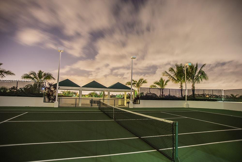 4775 COLLINS AV #1804, Miami Beach FL 33140