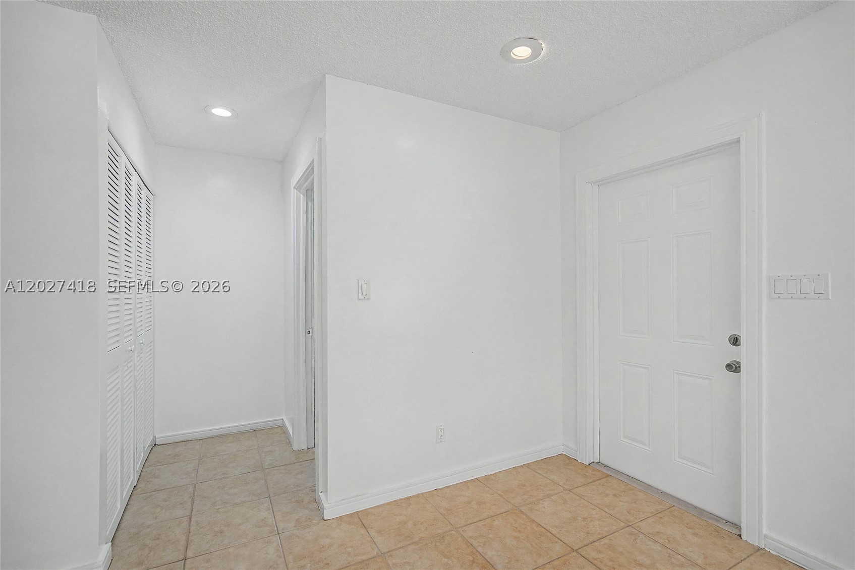 10711 SW 116th Ave, Miami FL 33176