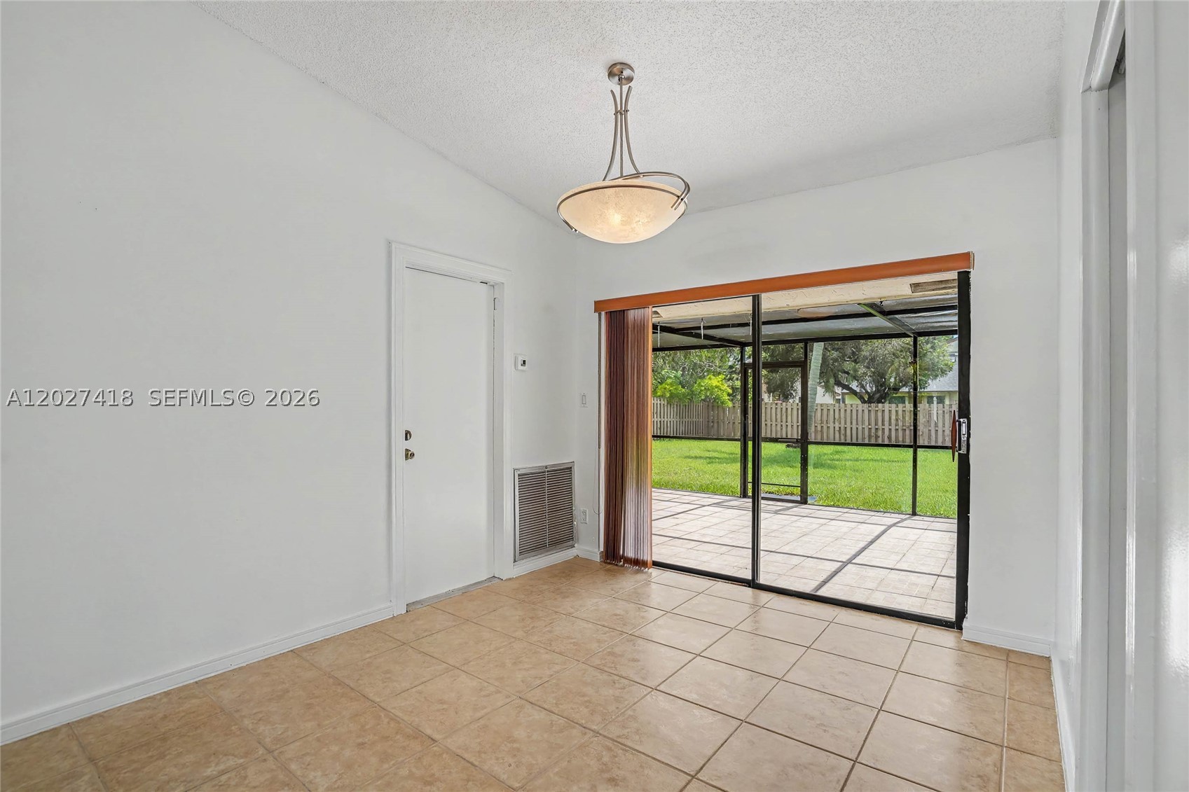 10711 SW 116th Ave, Miami FL 33176