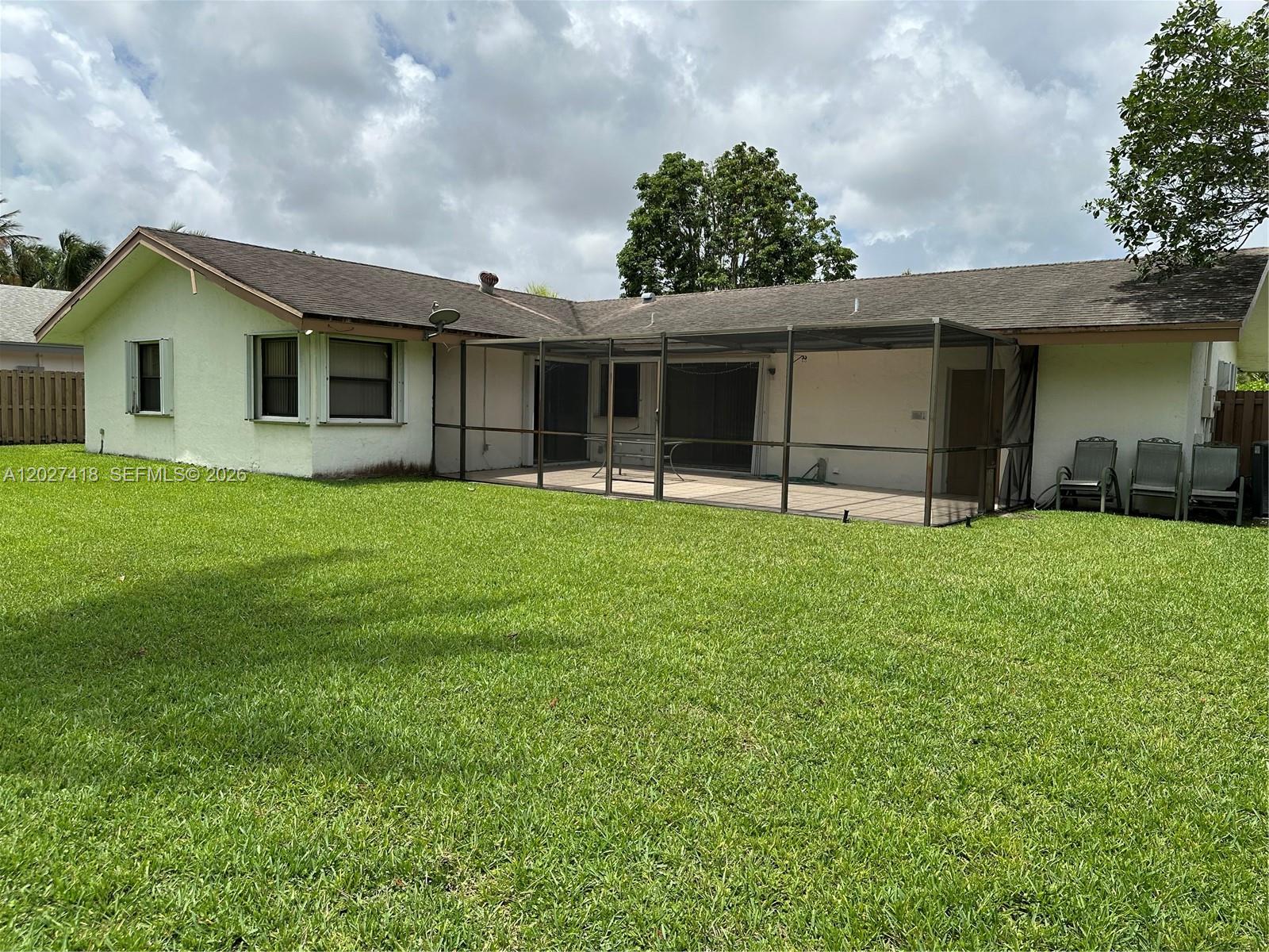 10711 SW 116th Ave, Miami FL 33176