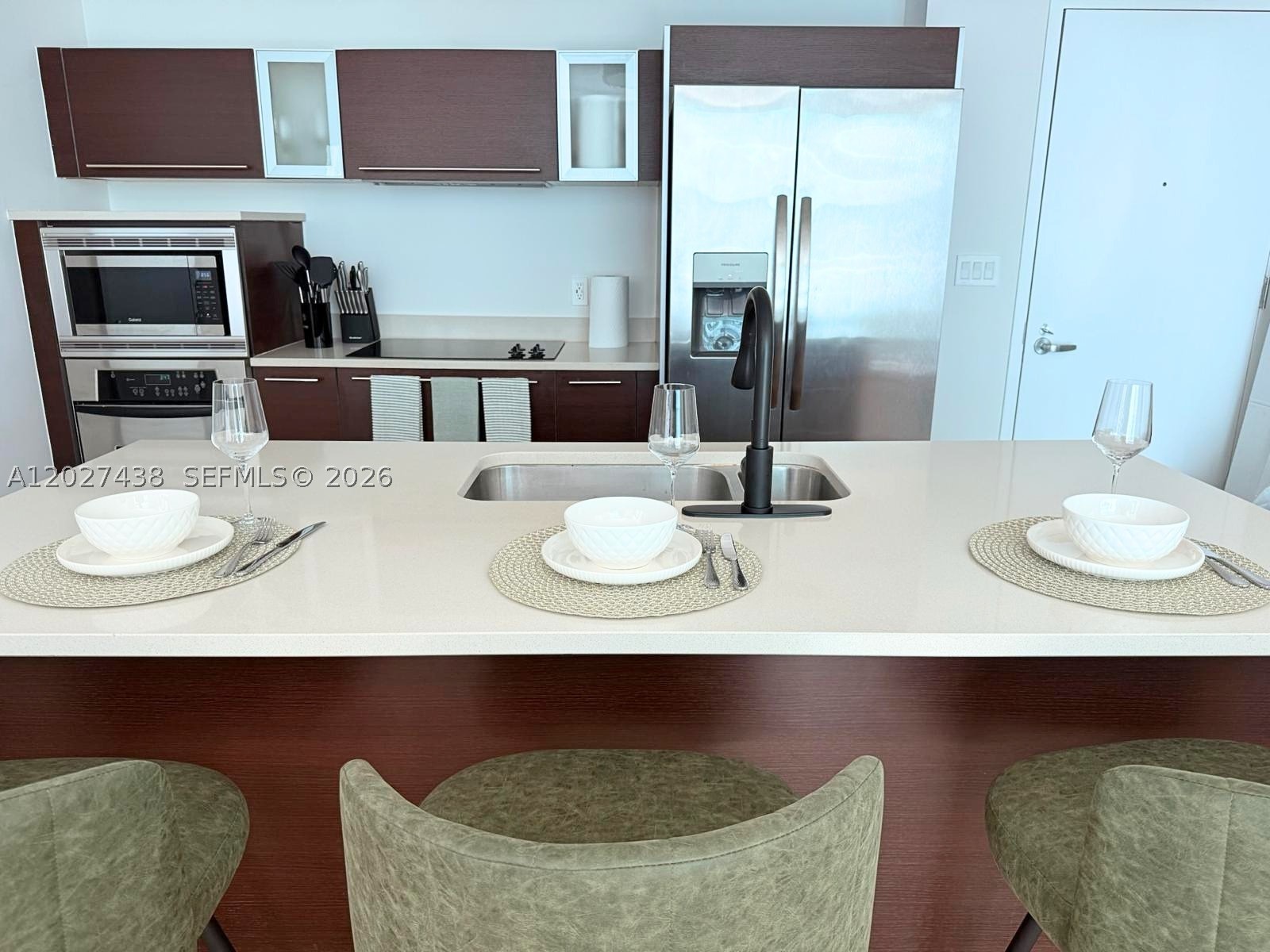 1900 N Bayshore Dr #1417, Miami FL 33132